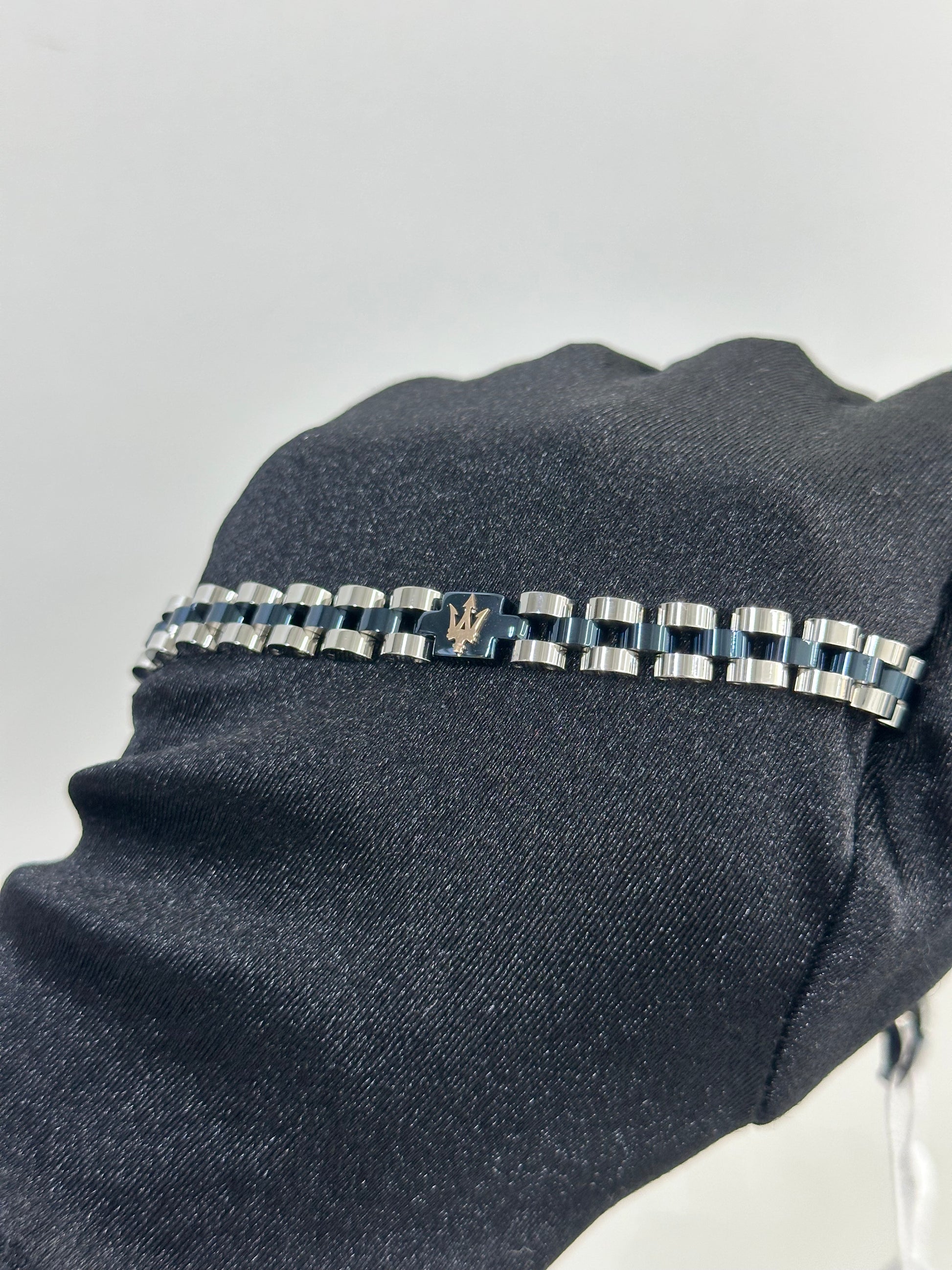 BRACCIALE MASERATI LOGO CENTRALE