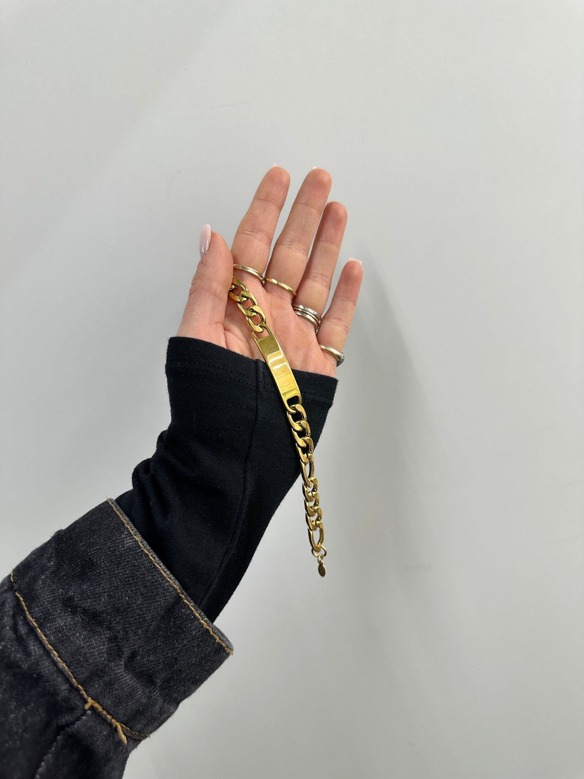 BRACCIALE TARGHETTA ACCIAIO CON DORATURA