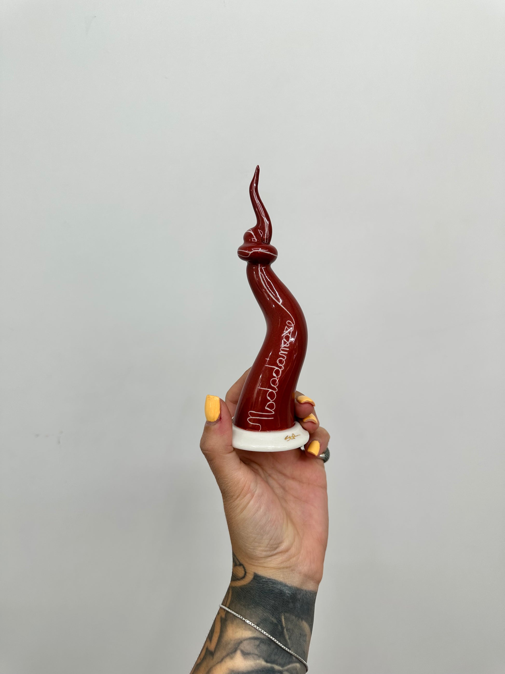 CORNO NODO D'AMORE CERAMICA DI CAPODIMONTE