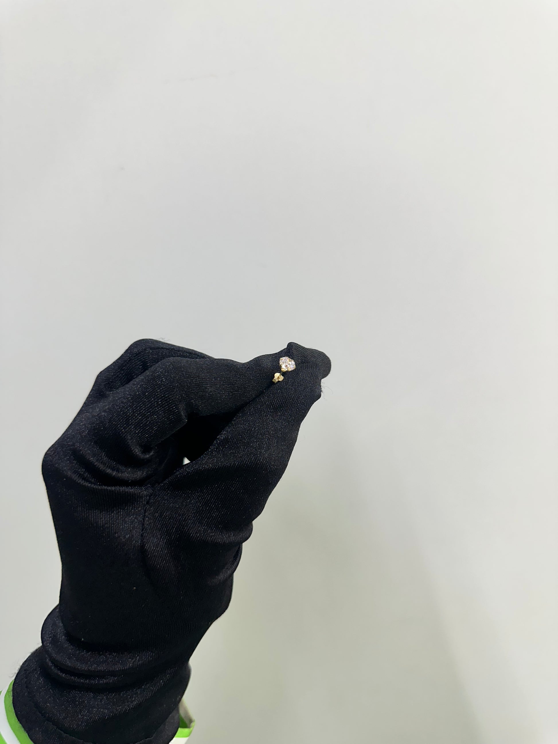 ORECCHINI PUNTO LUCE ORO 18KT