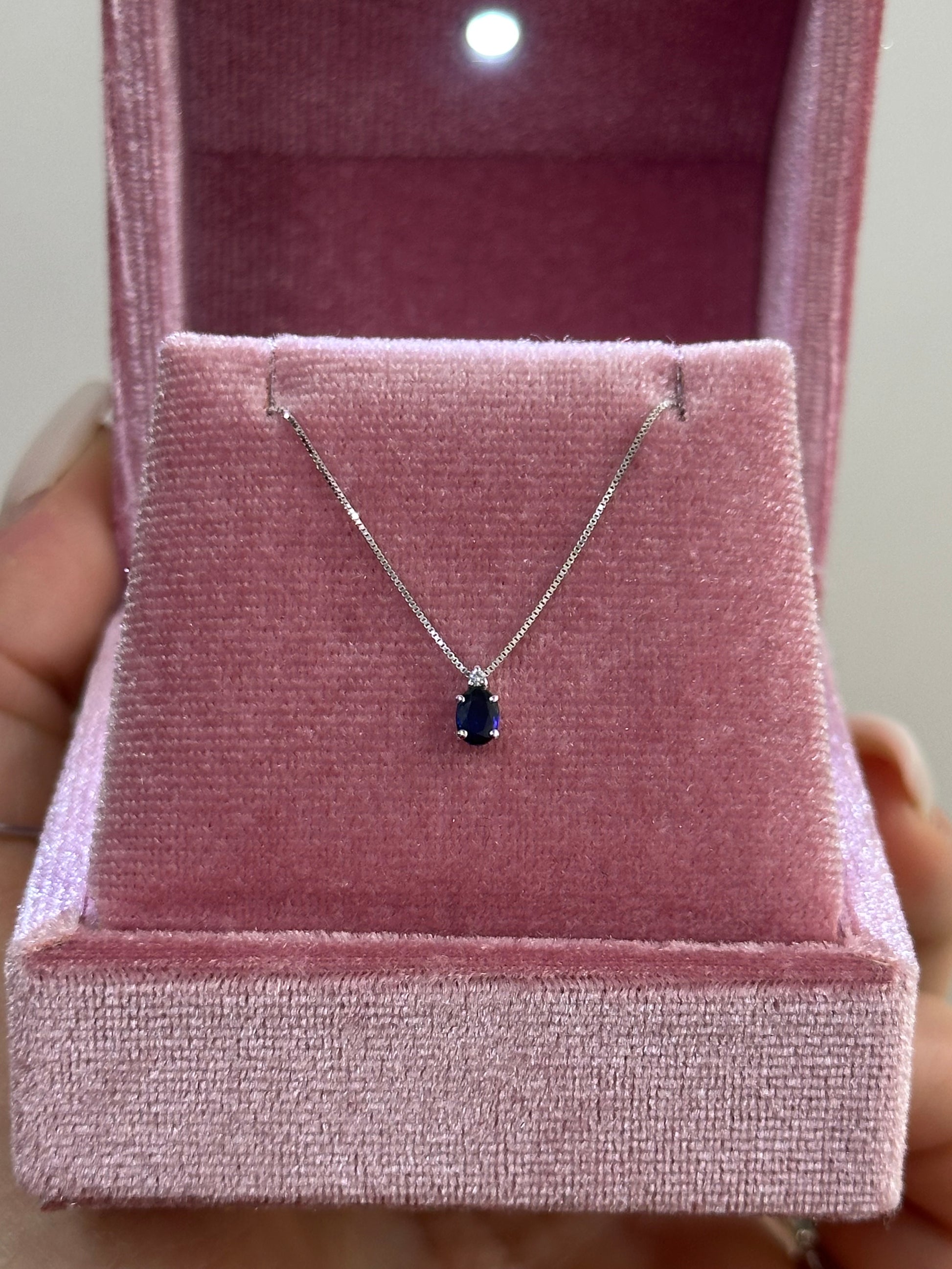 COLLANA ORO 18KT CON ZAFFIRO BLU E DIAMANTE