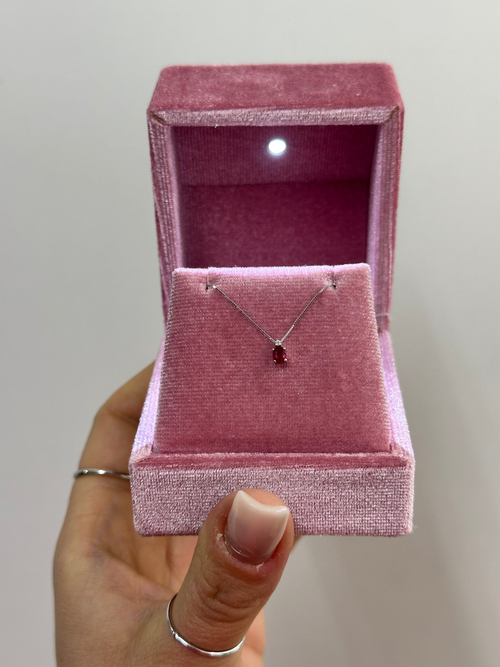 COLLANA ORO 18KT CON RUBINO E DIAMANTE