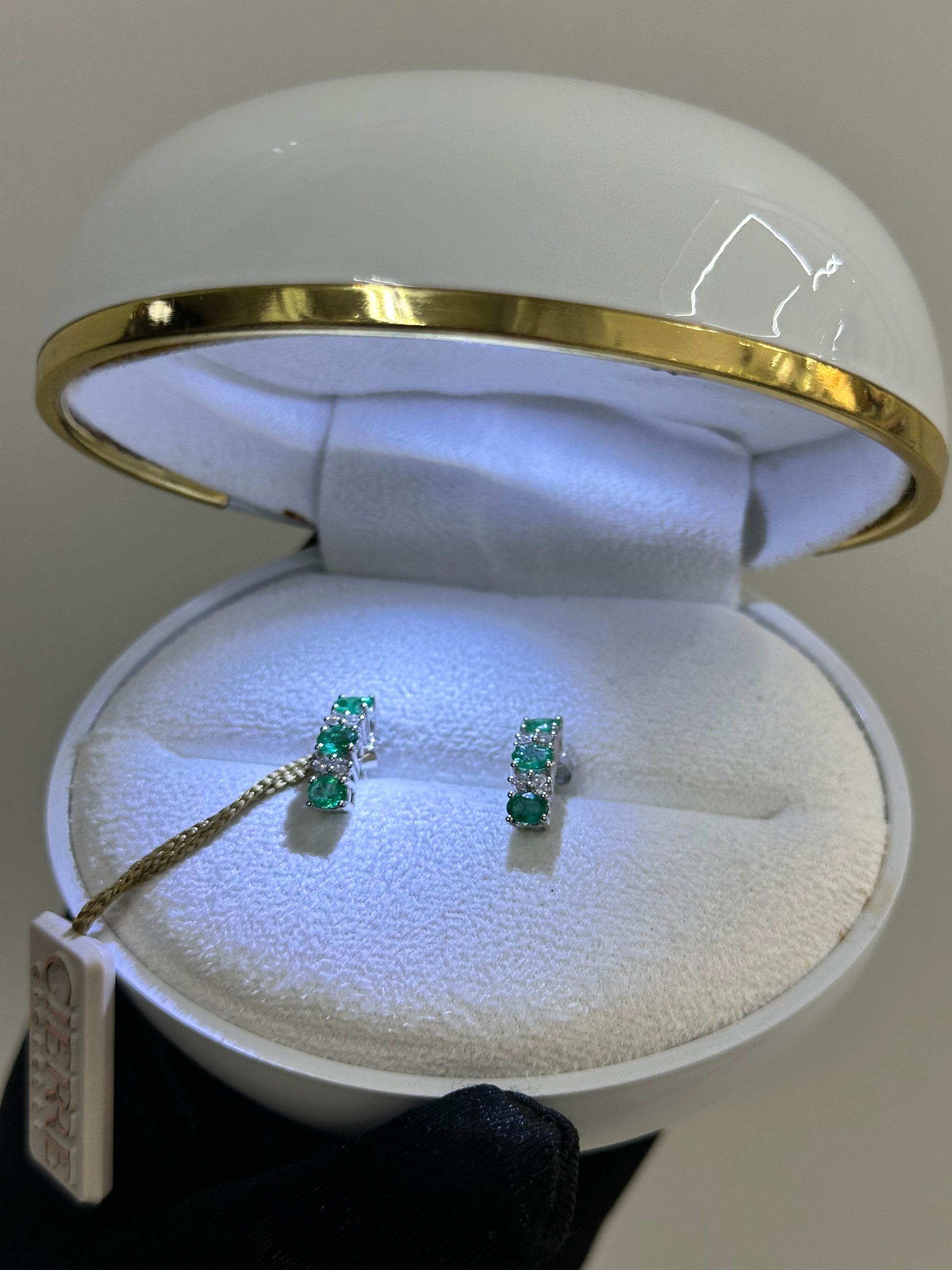 ORECCHINI CON DIAMANTI E SMERALDI ORO 18KT
