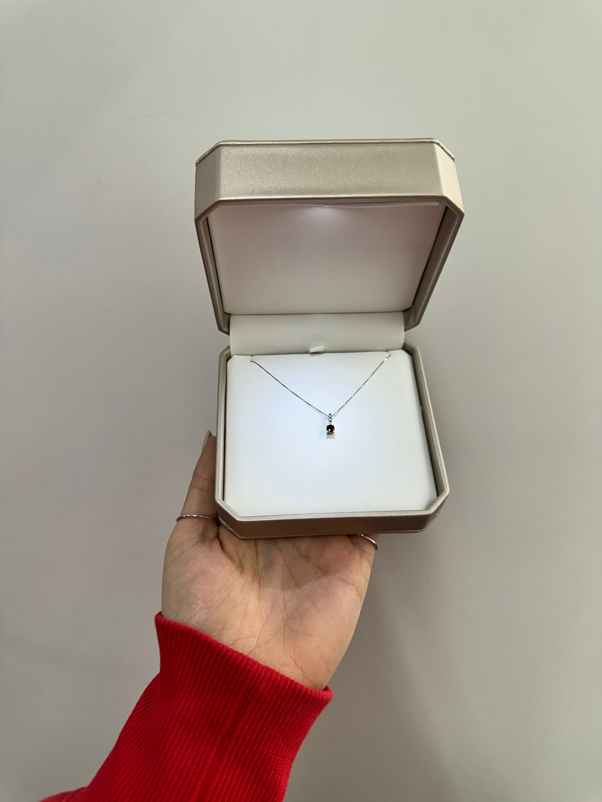COLLANA ORO 18KT CON RUBINO E DIAMANTI