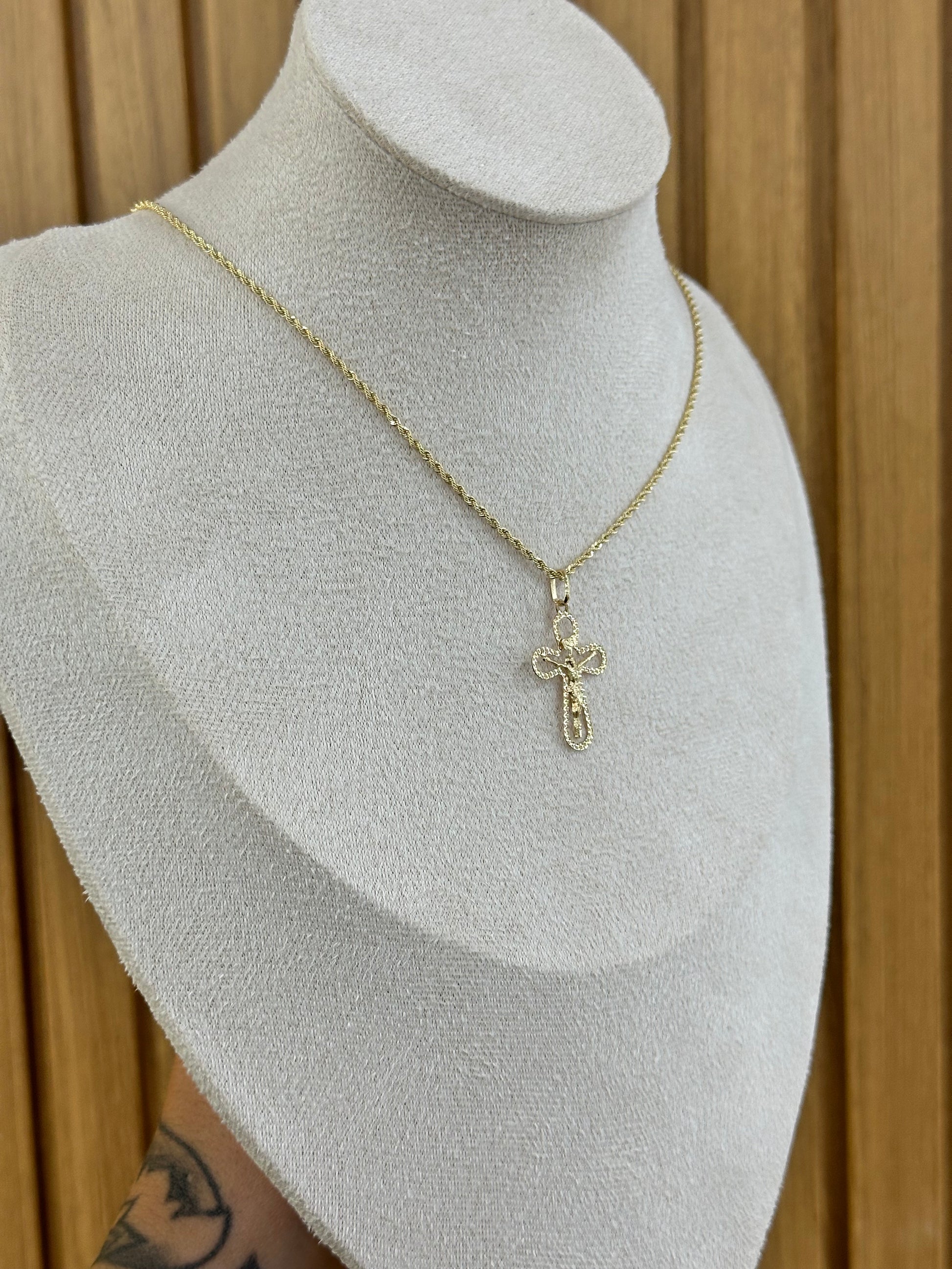 COLLANA LASER ORO 18KT CON CROCE