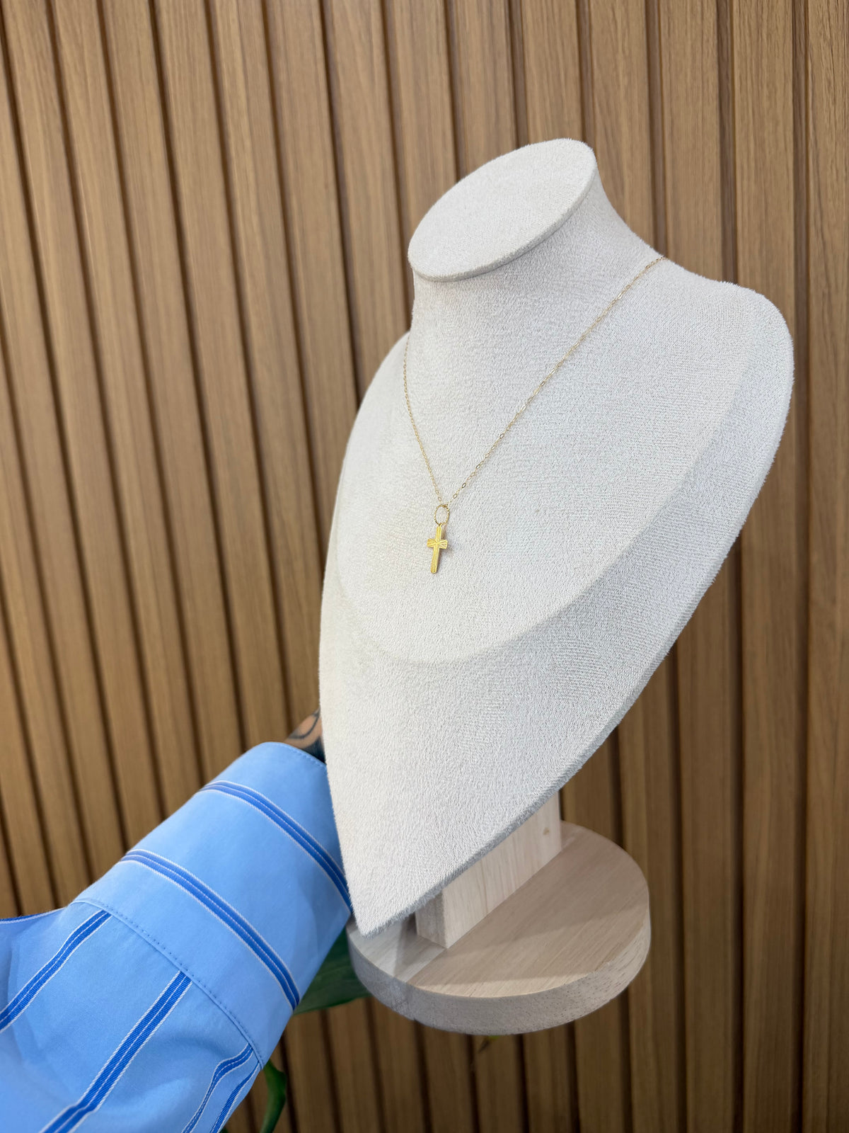COLLANA ORO 18KT CON CROCE SUN