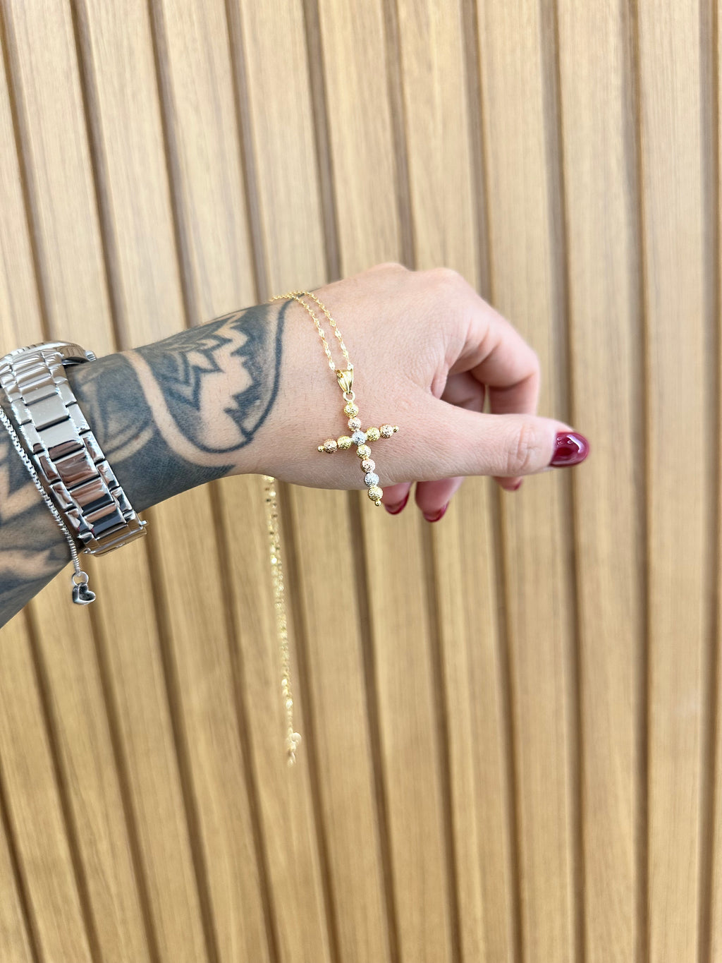 COLLANA SPECCHIATA CON CROCE MILLE LUCI ORO 18KT