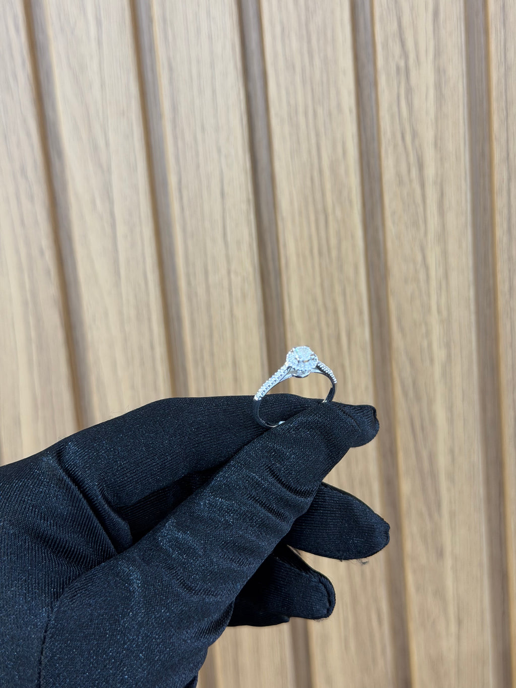 ANELLO ORO 18KT CON DIAMANTI