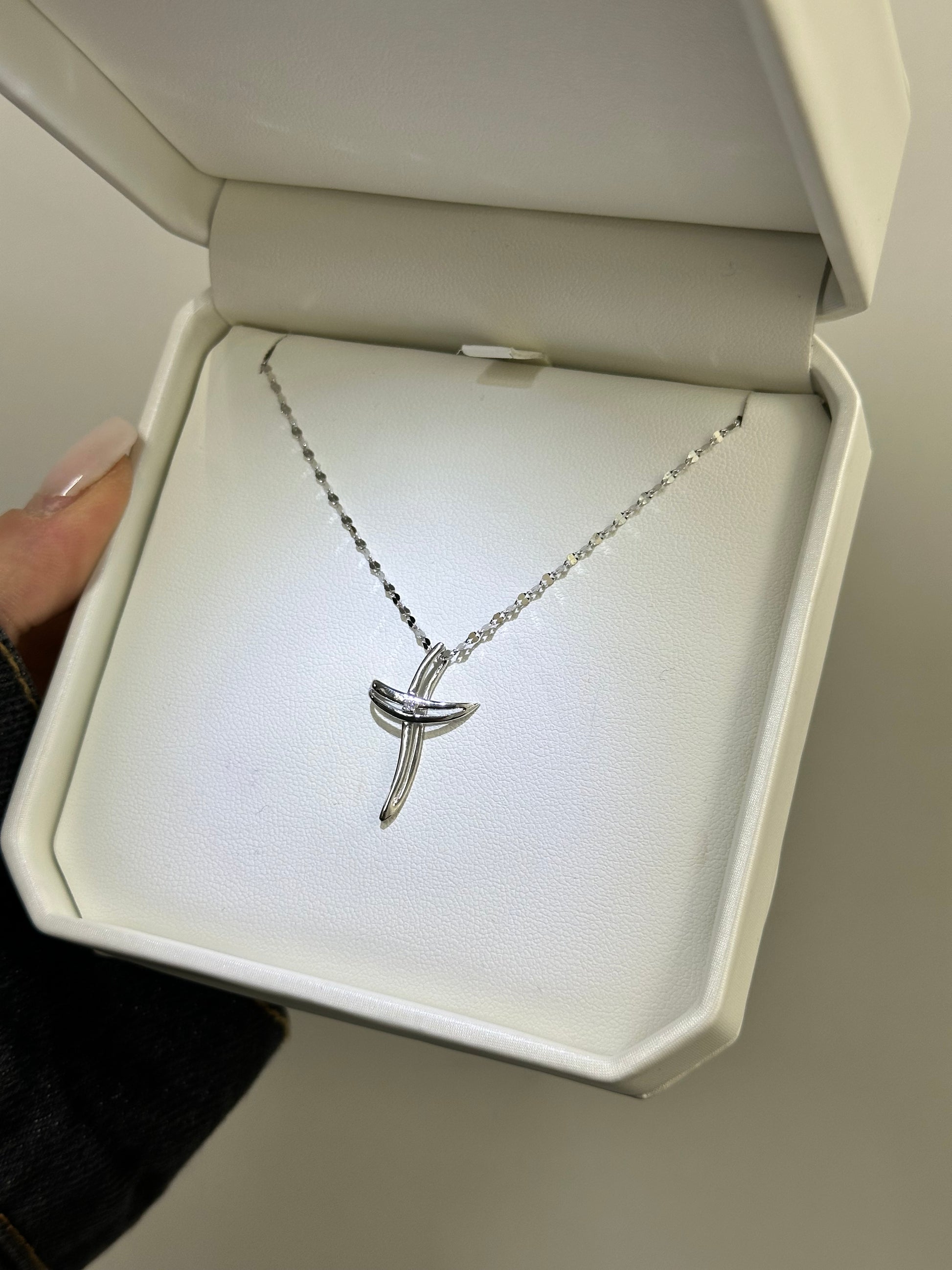 COLLANA CON CROCE ORO 18KT CON DIAMANTI