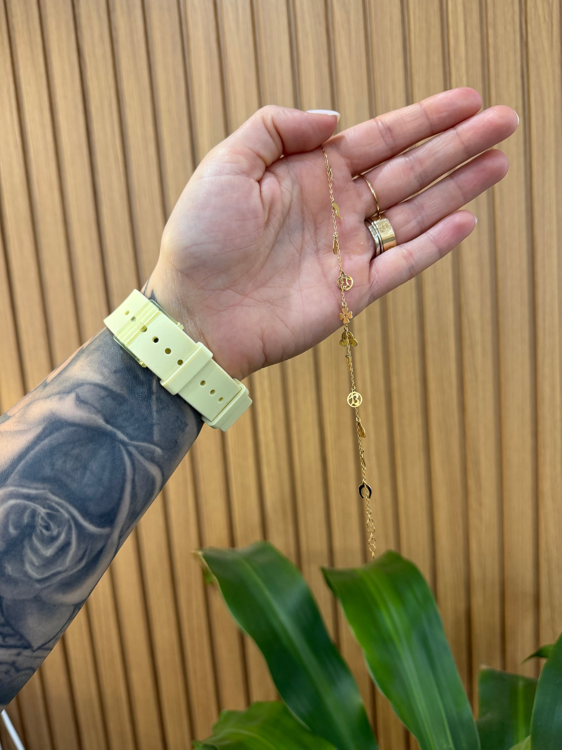 BRACCIALE ORO 18KT CON PENDENTI SCARAMANTICI