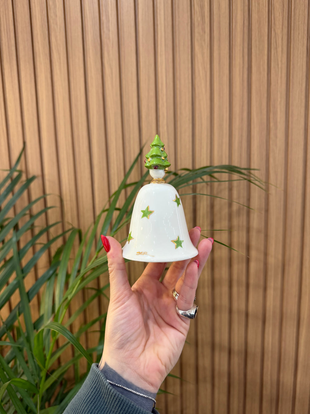 CAMPANA CON ALBERO CERAMICA DI CAPODIMONTE