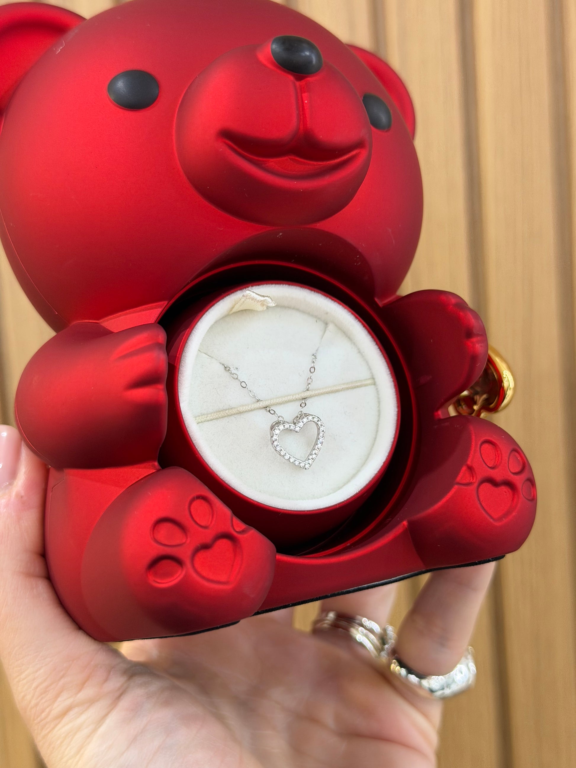 BOX MINI TEDDY CON COLLANA CUORICINO TRAFORATO ARGENTO 925