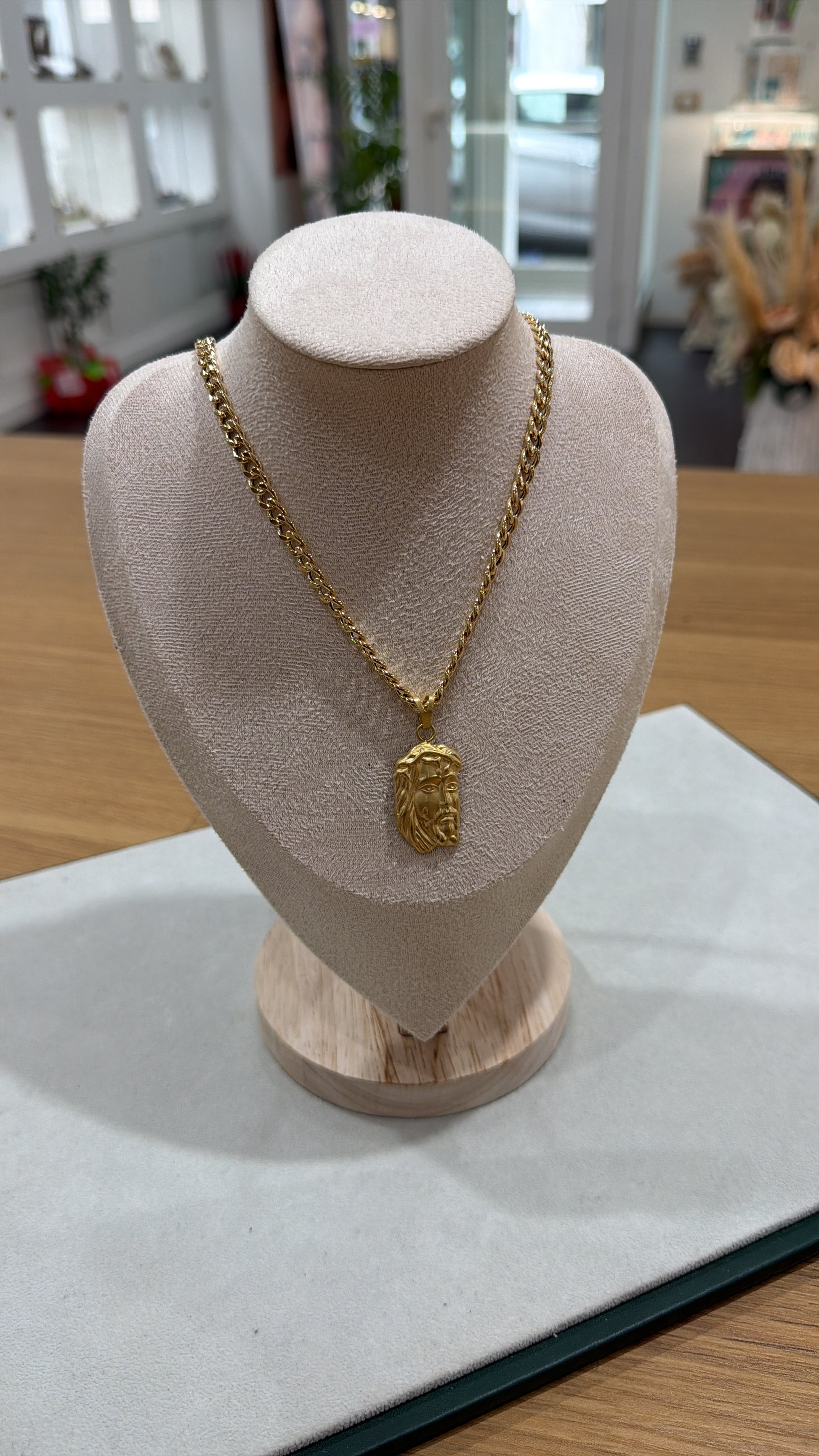 COLLANA GRUMETTA CON VOLTO DI CRISTO ORO 18KT