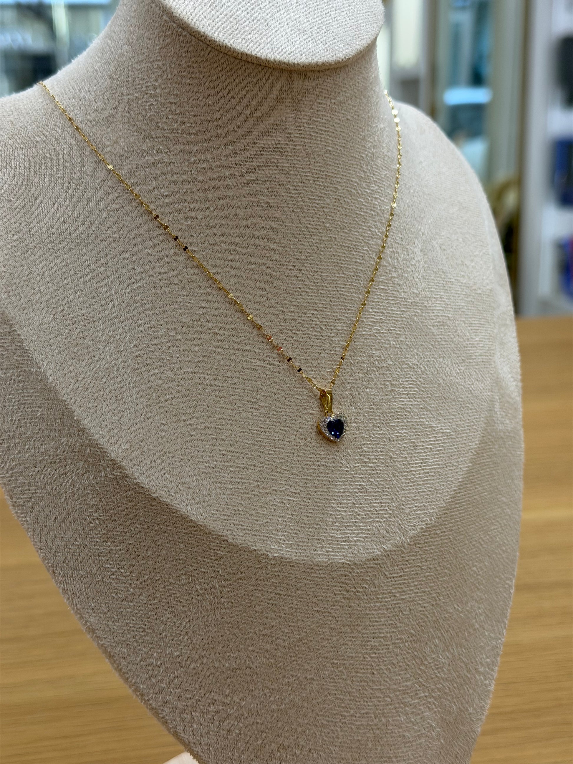 COLLANA CUORICINO ORO 18KT CON SPECCHIATA