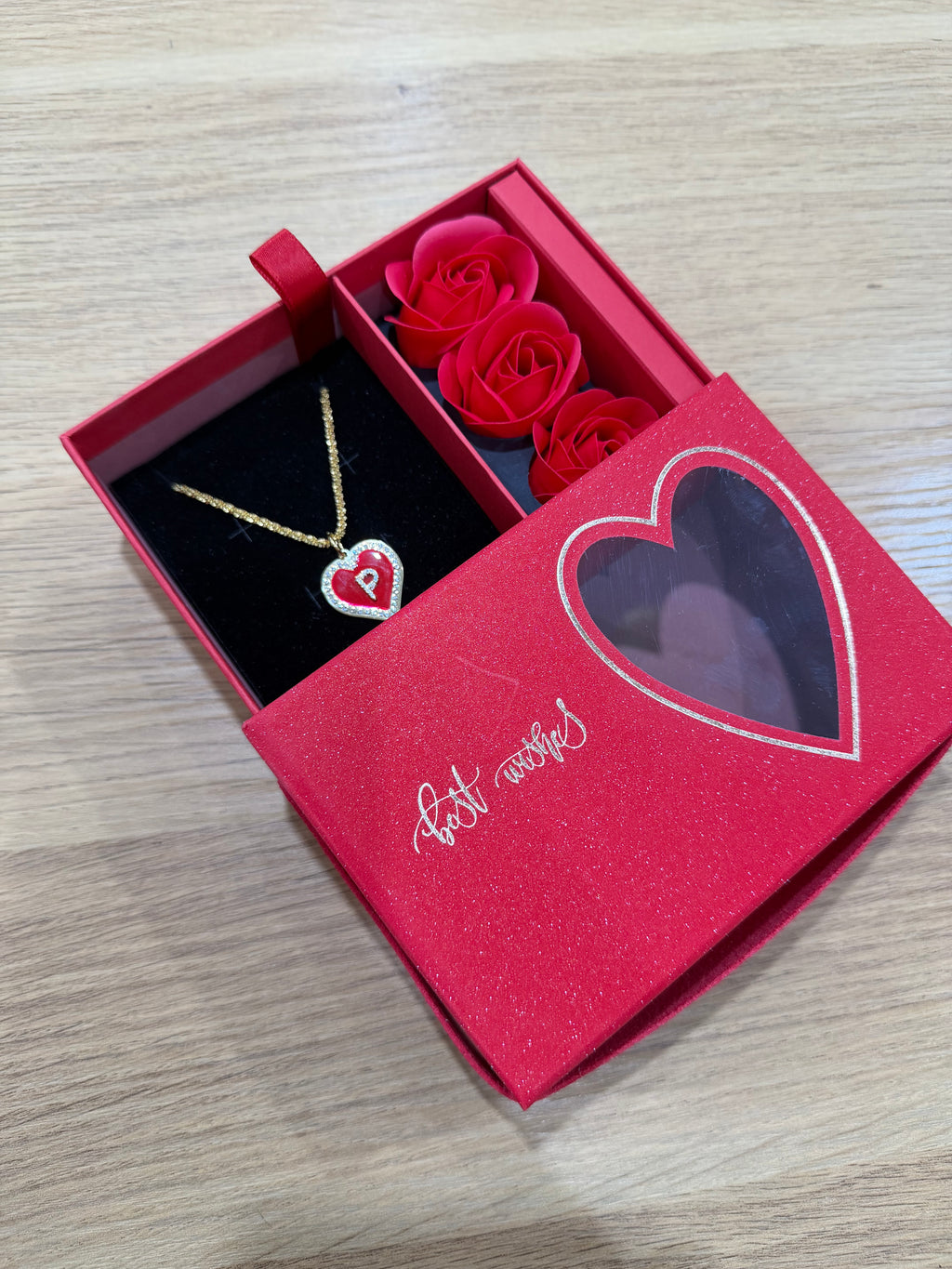 BOX SECRET CON COLLANA CUORE P