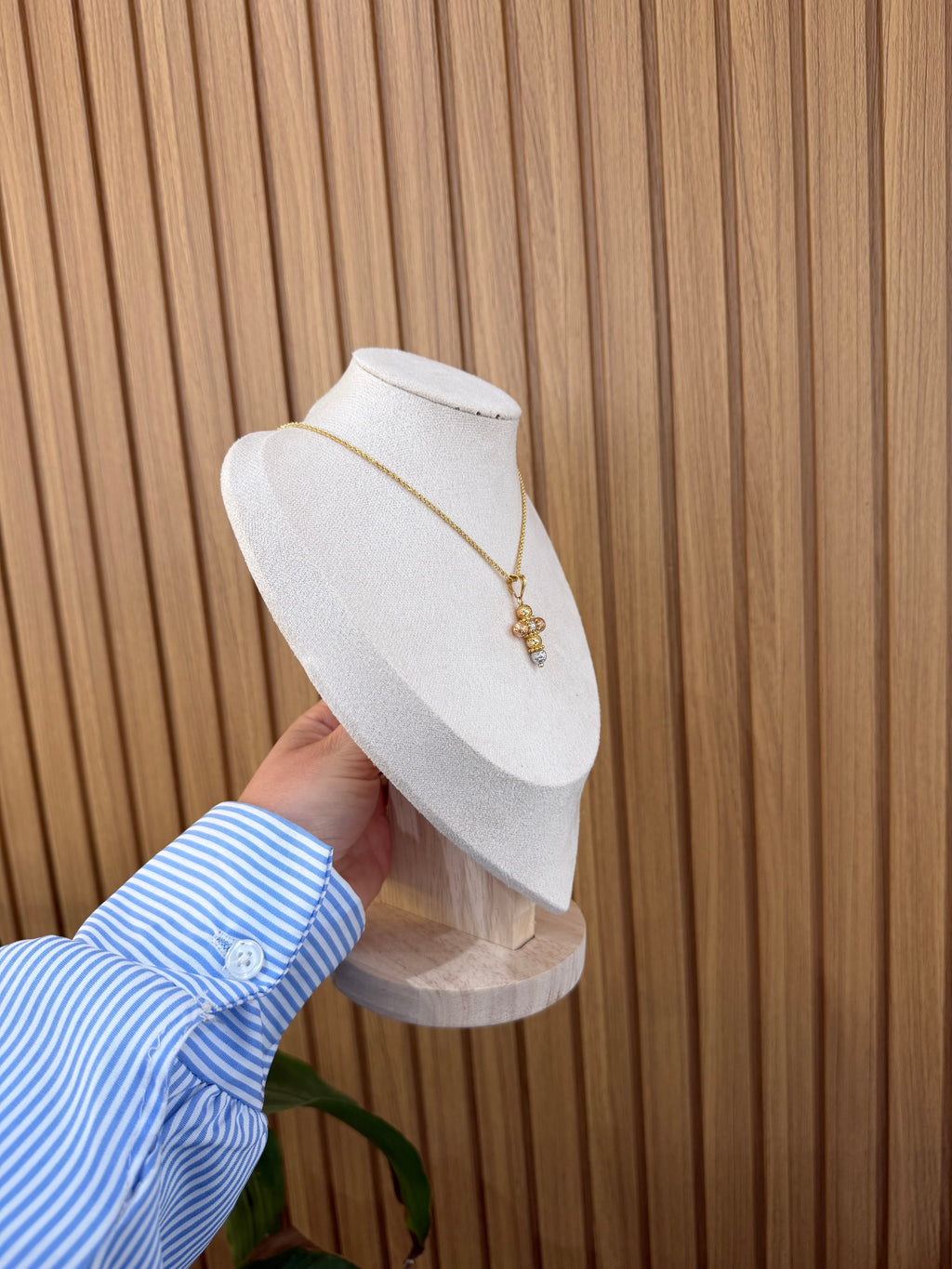 COLLANA ORO 18KT CON CROCE MILLE LUCI E LASER