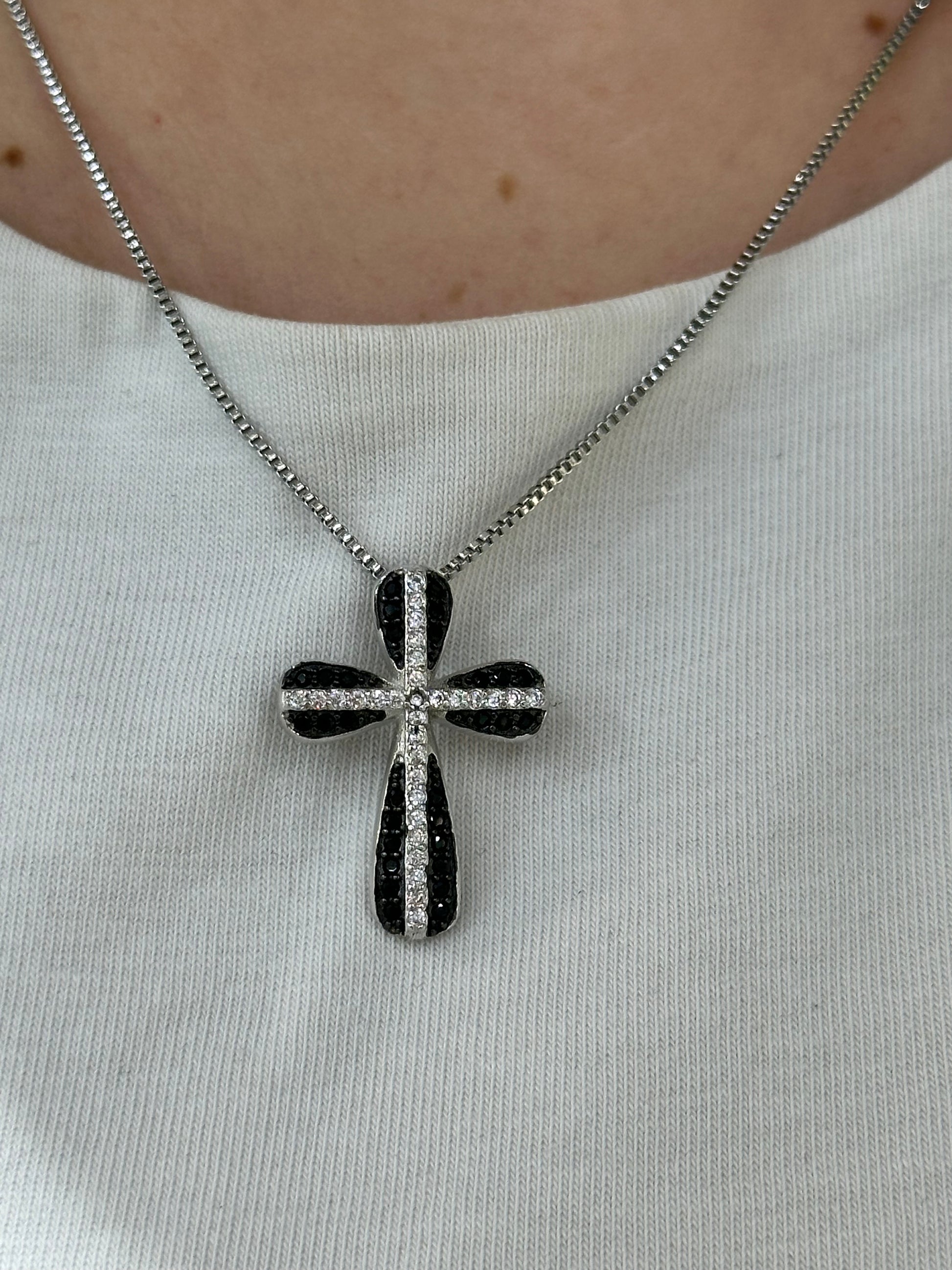 COLLANA CROCE ELEGANCE ARGENTO
