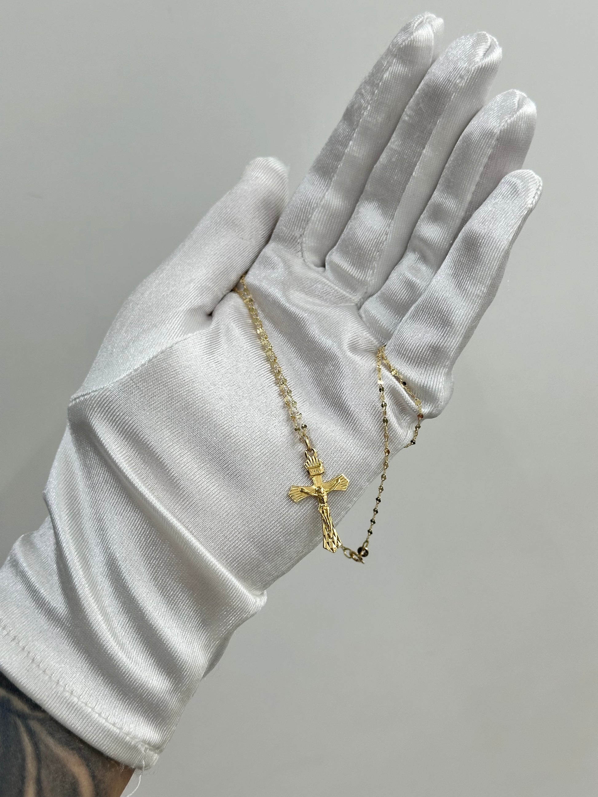 COLLANA CON CROCE LAVORATA E SPECCHIATA ORO 18KT