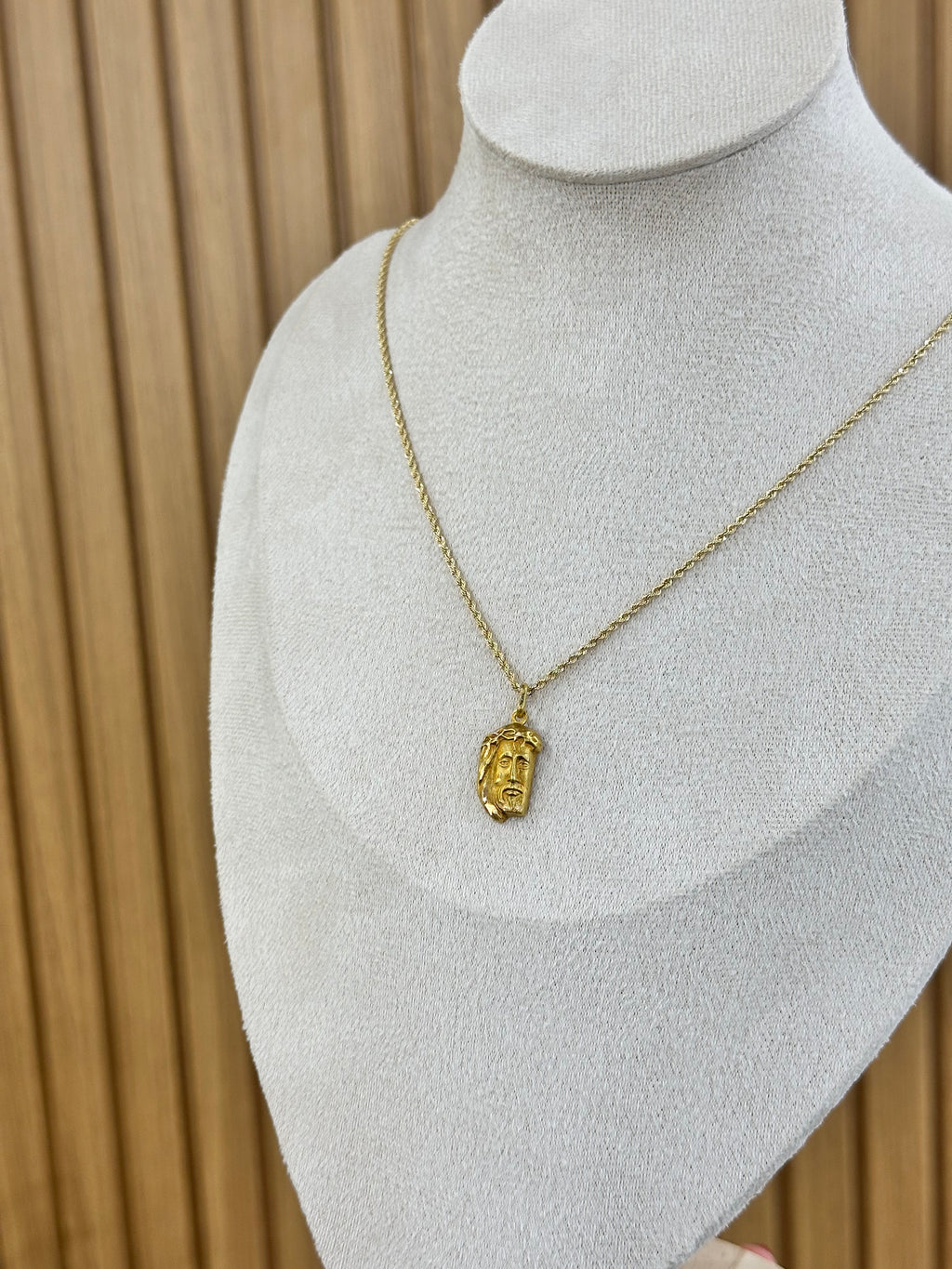 COLLANA LASER ORO 18KT CON VOLTO DI CRISTO