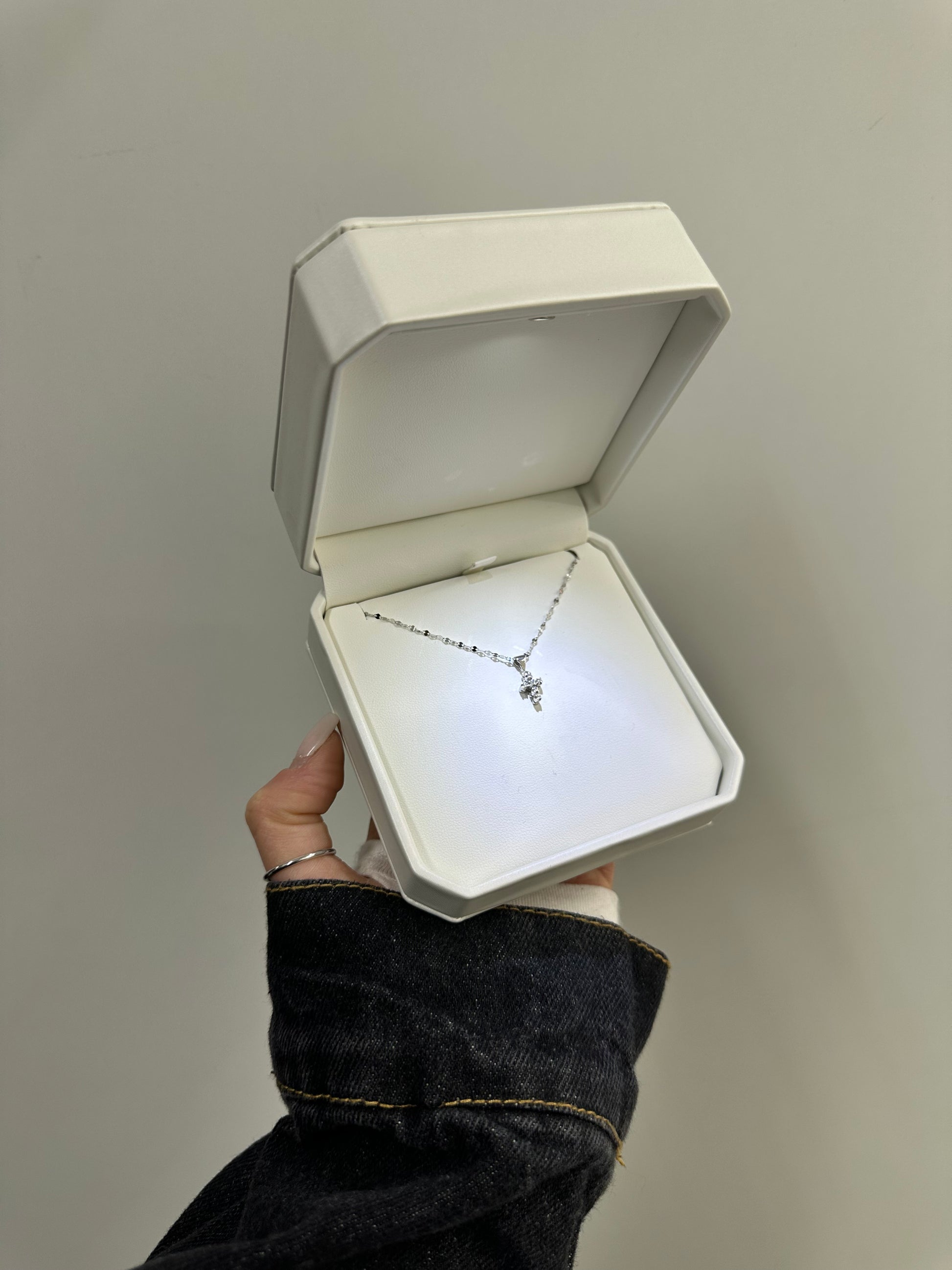 COLLANA CROCE ORO 18KT CON DIAMANTI