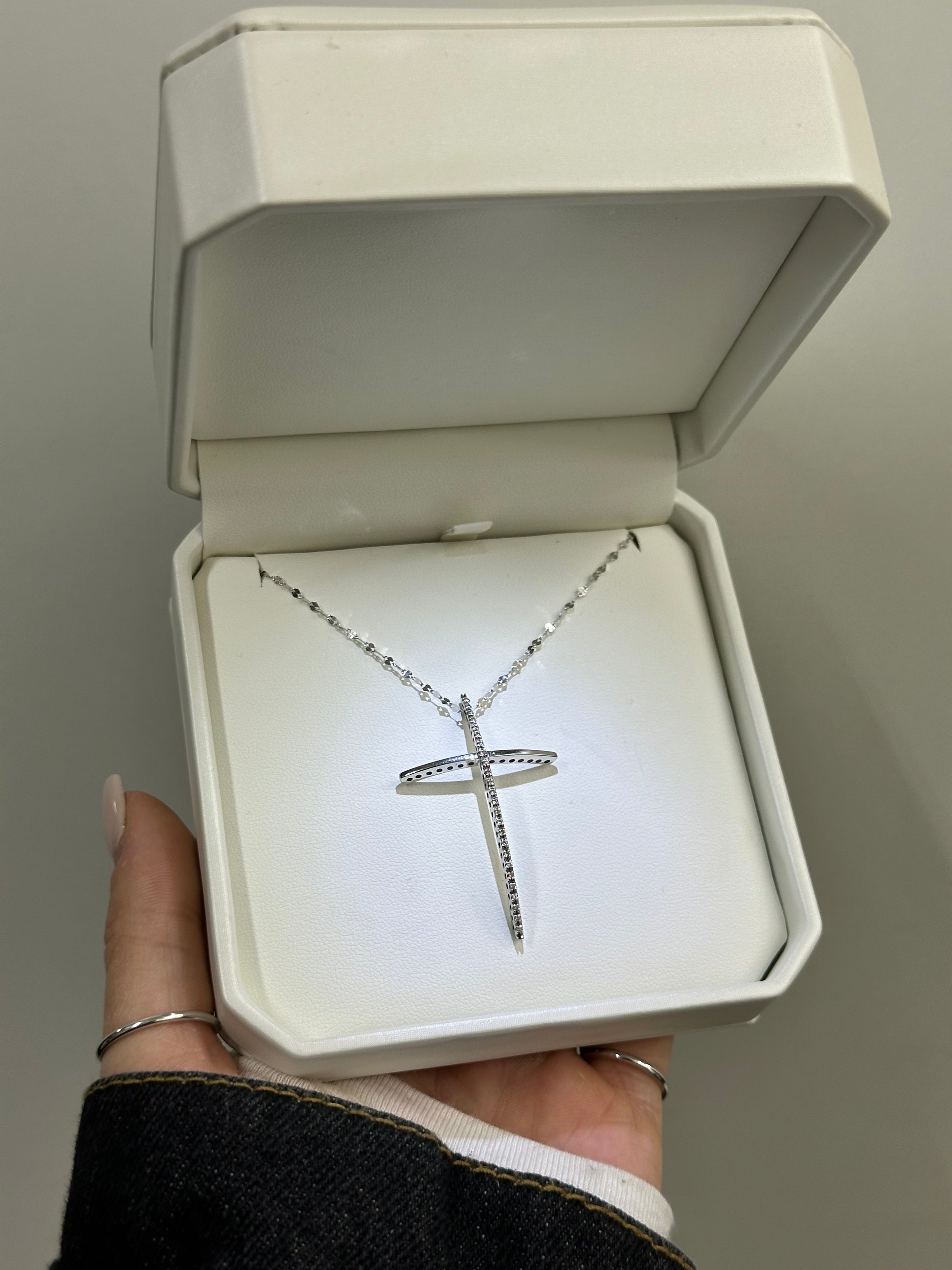 COLLANA CROCE ORO 18KT CON DIAMANTI