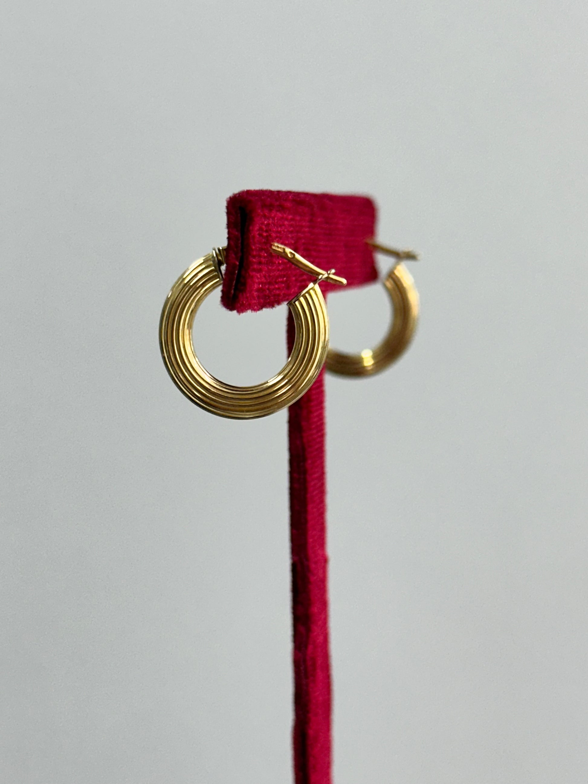 CERCHIETTI CON LAVORAZIONE ORO 18KT