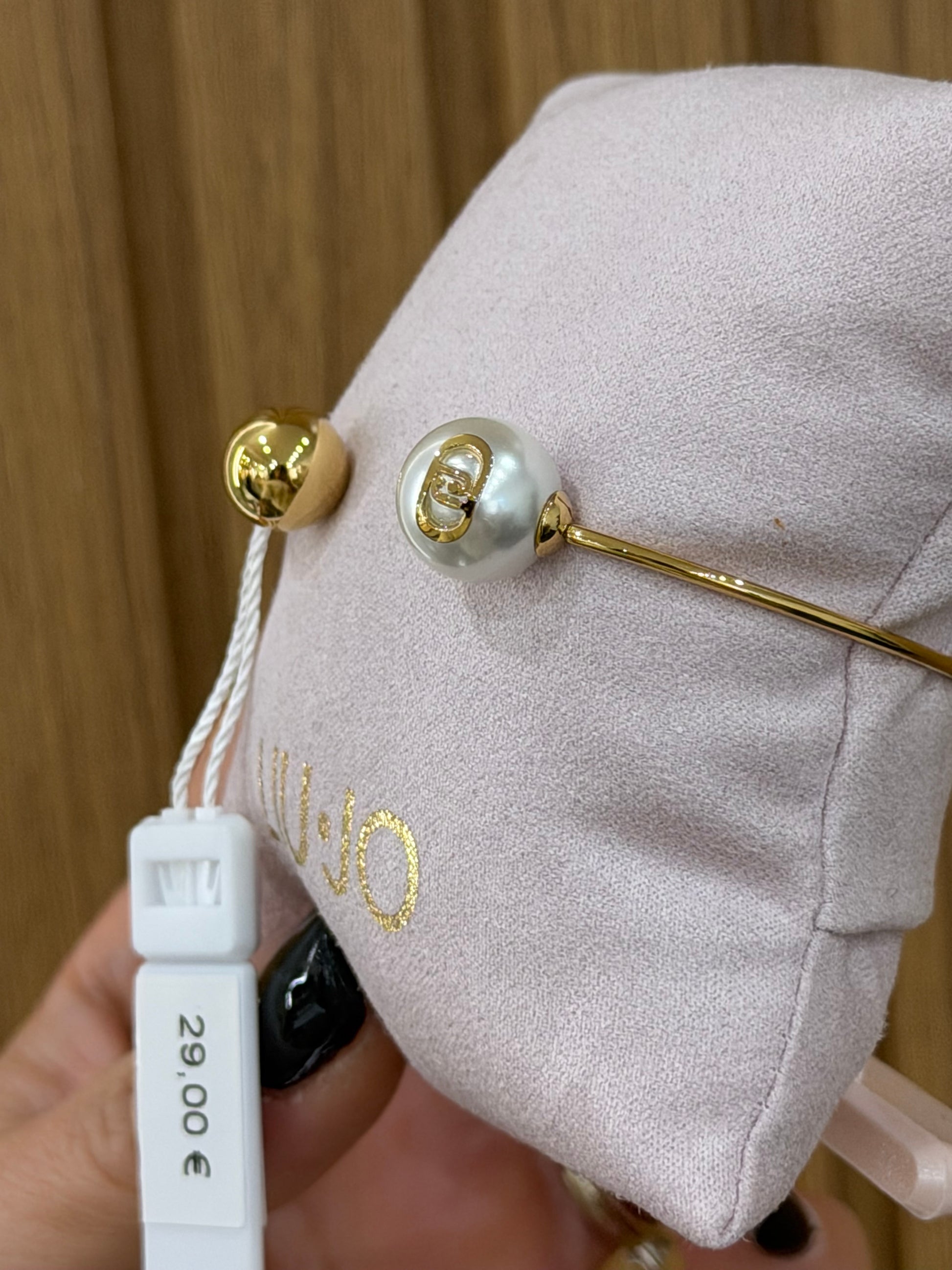 BRACCIALE CON PERLE LIU JO