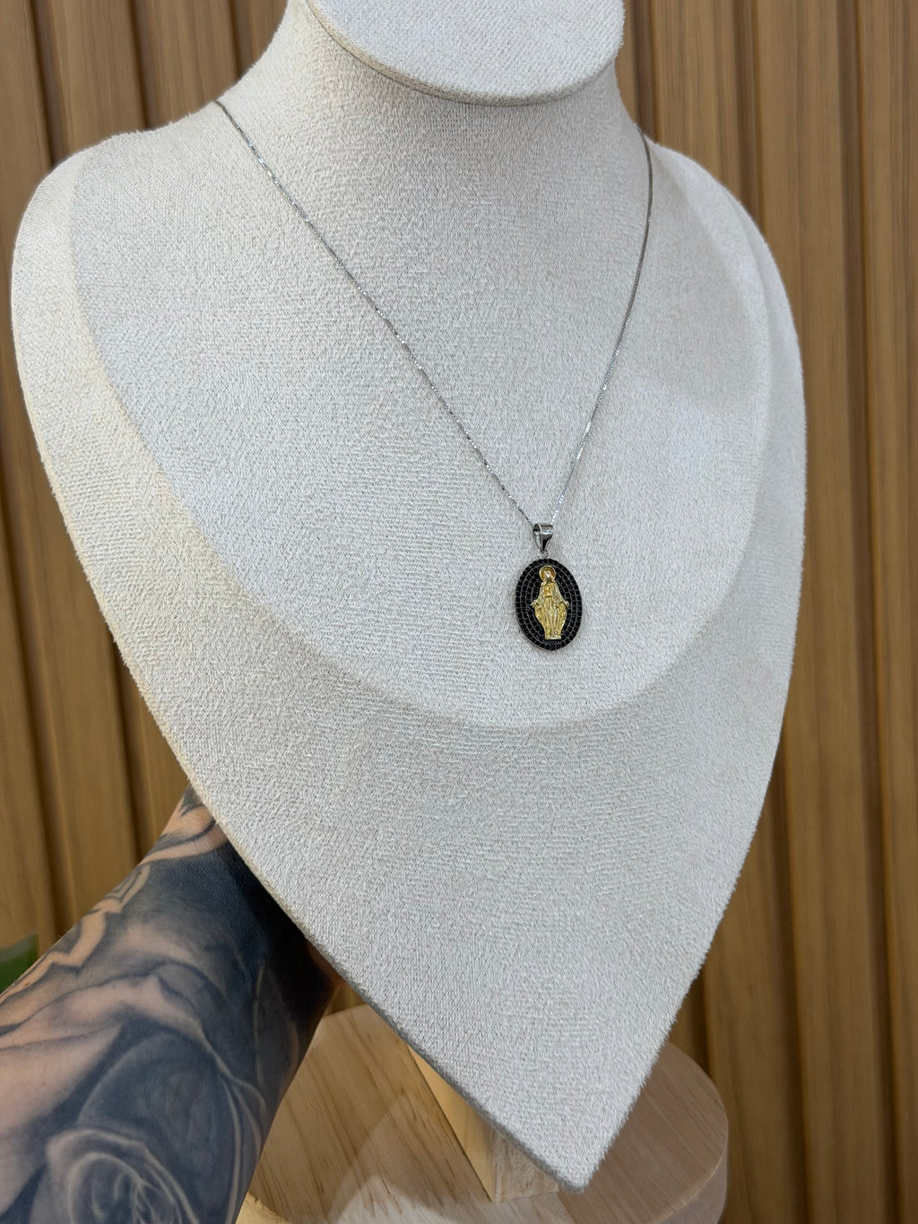 COLLANA MADONNINA ZIRCONI NERI ARGENTO 925