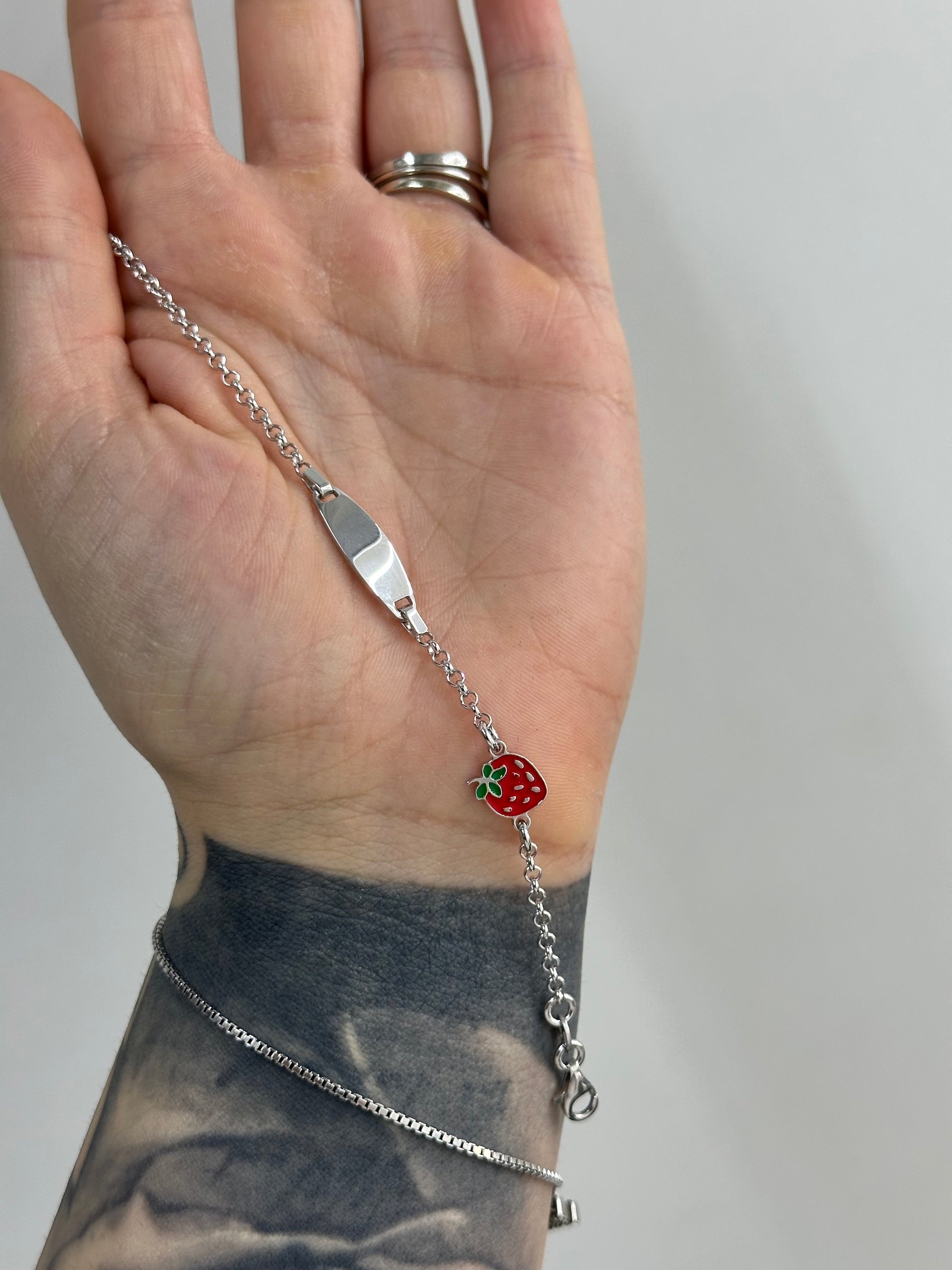 BRACCIALE PER BAMBINI CON FRAGOLA