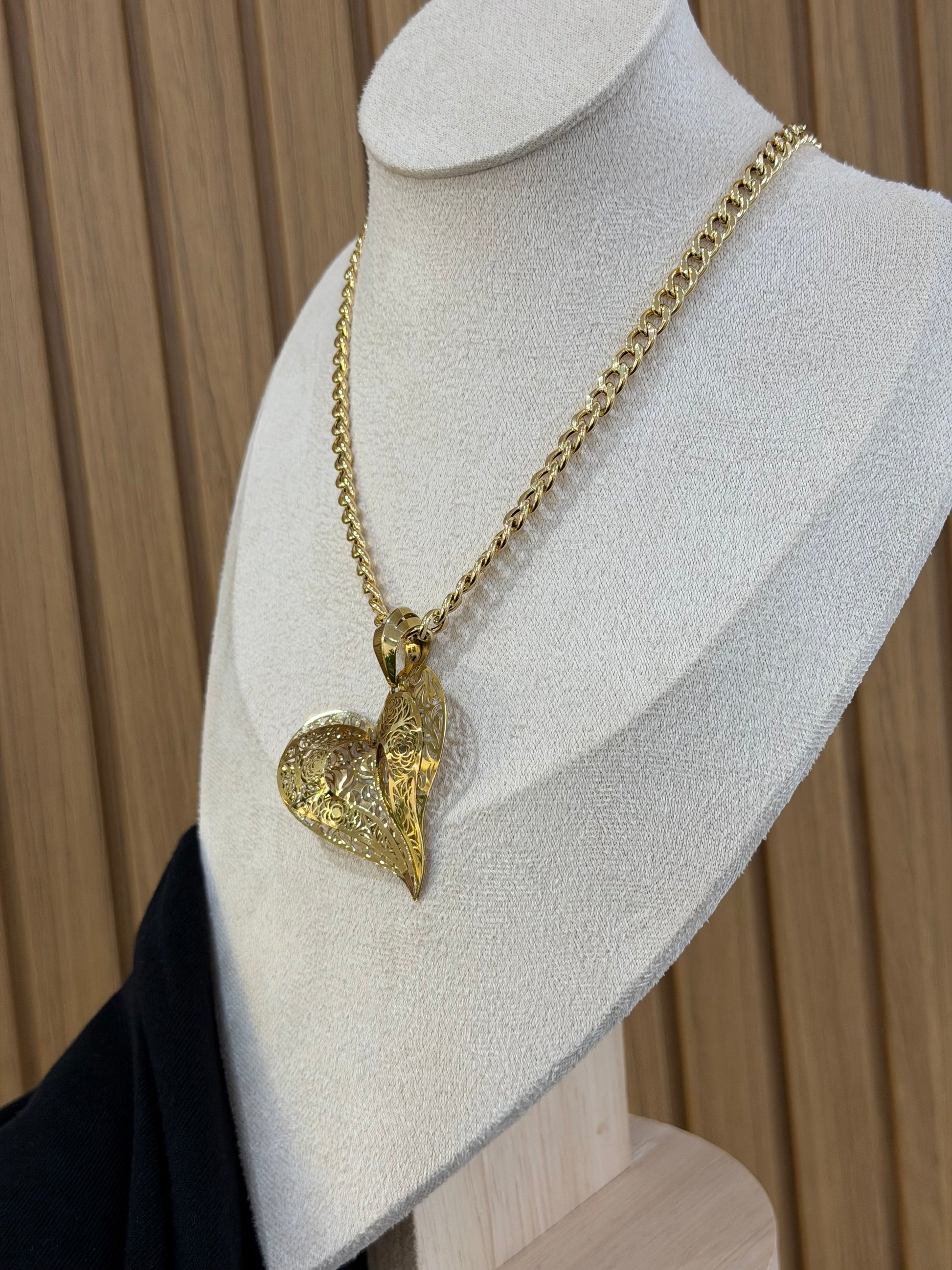 COLLANA GRUMETTA CON CUORE ORO 18KT