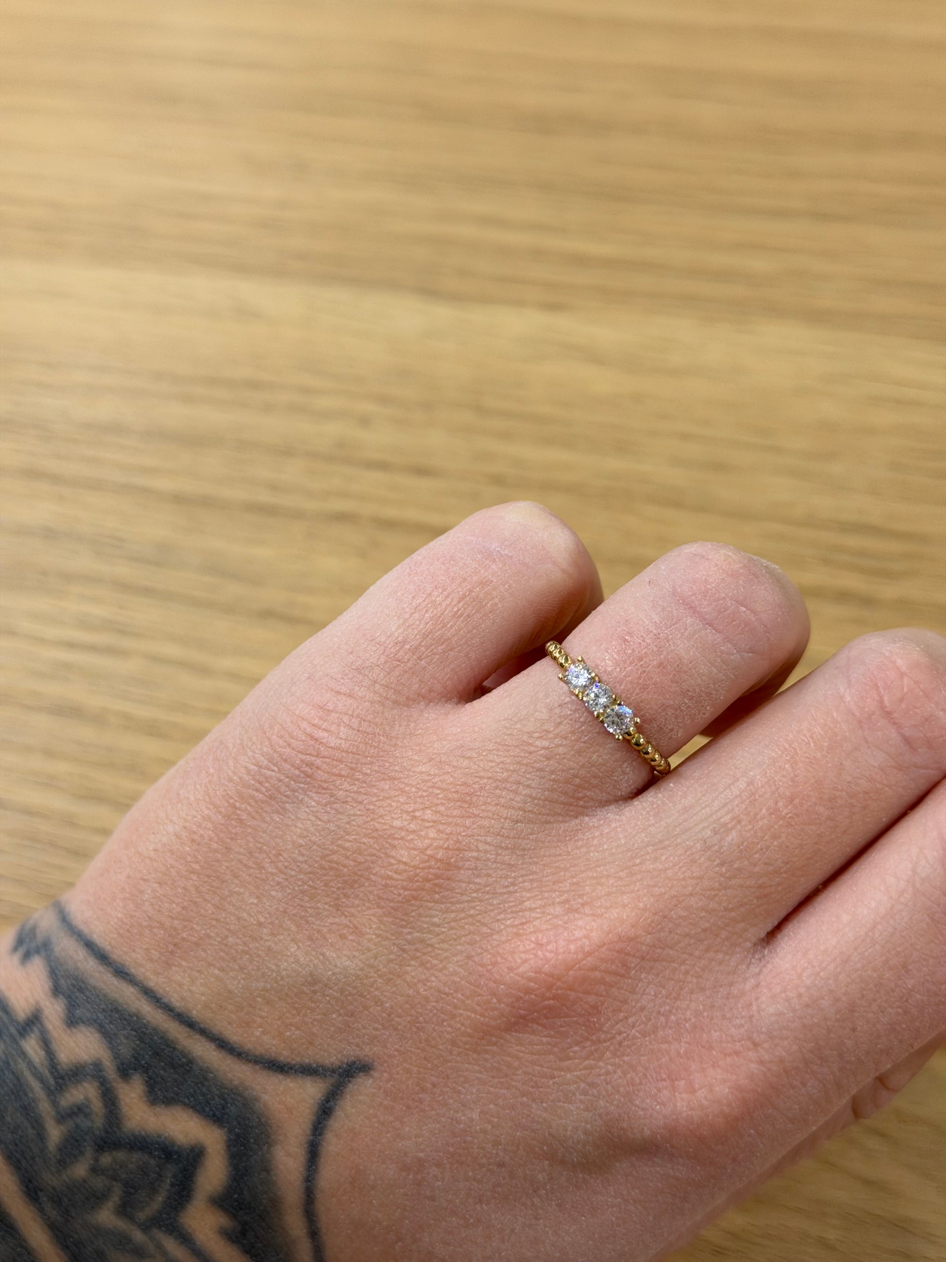 ANELLO TRILOGY ORO 9 CARATI