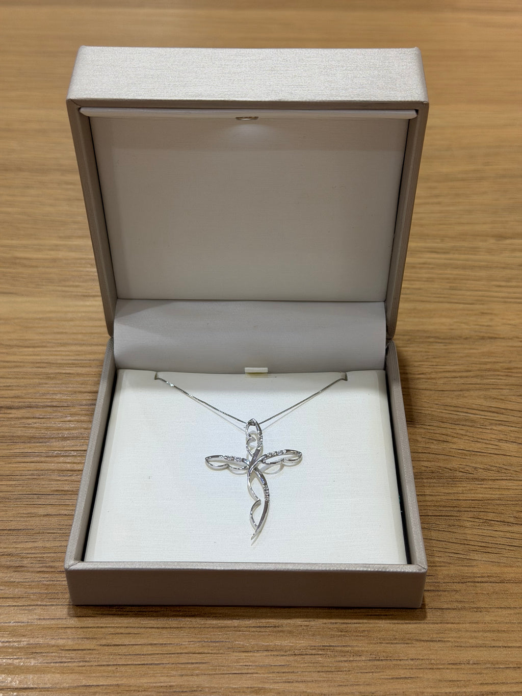 COLLANA ORO 18KT CROCE CON DIAMANTI