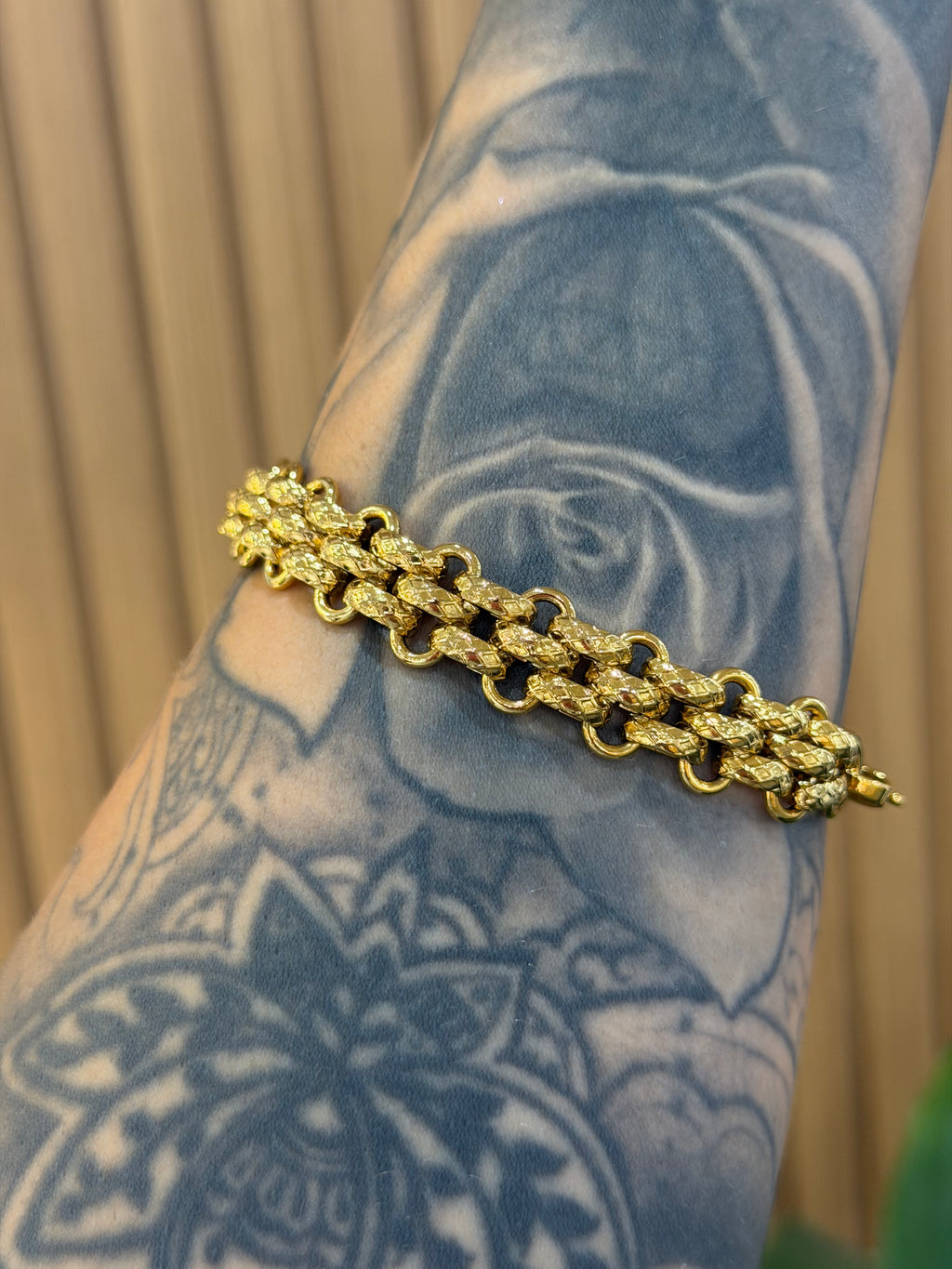 BRACCIALE ELETTRA ACCIAIO CON DORATURA