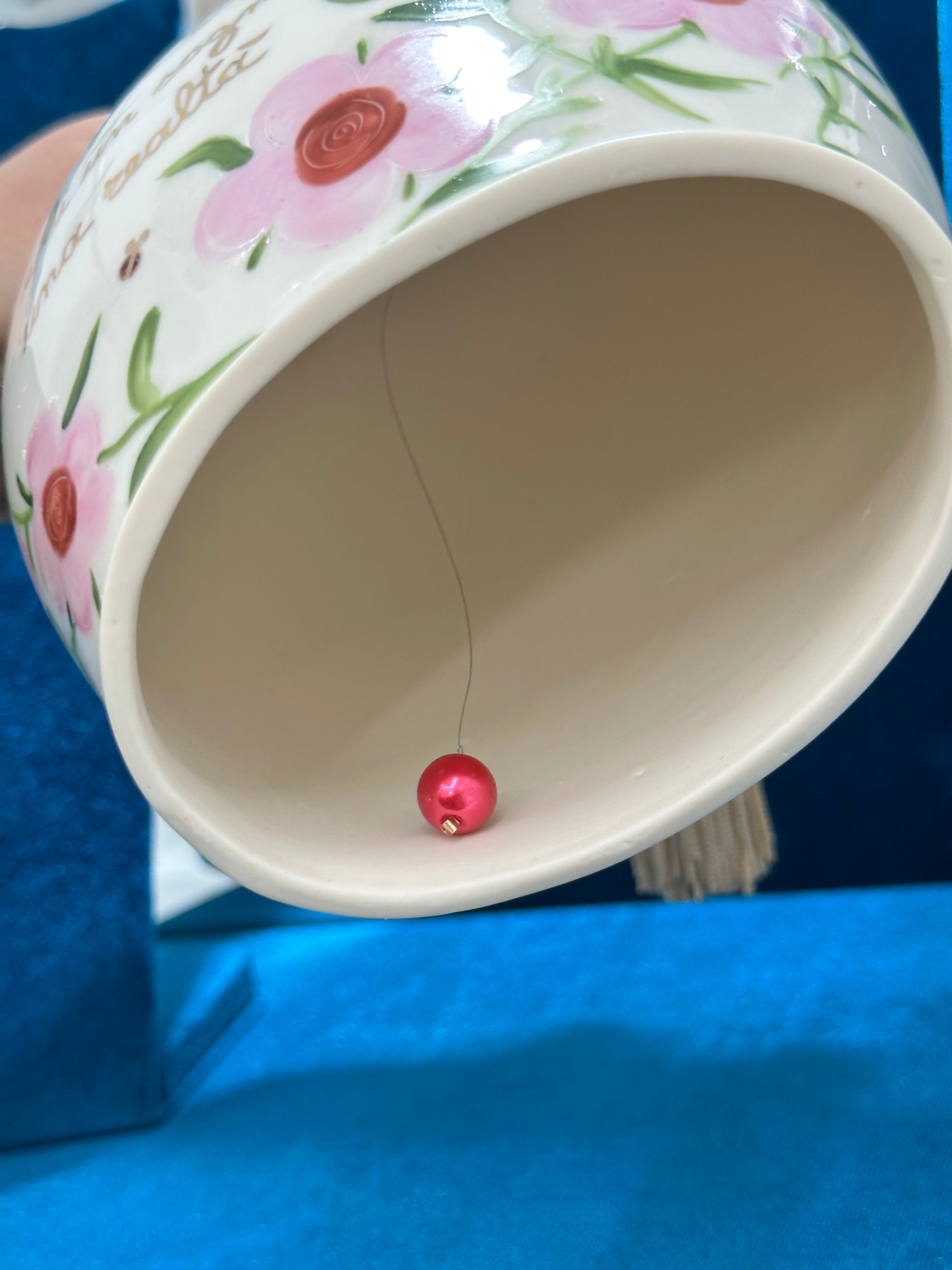 CAMPANA IN CERAMICA DI CAPODIMONTE FRASE SOGNO