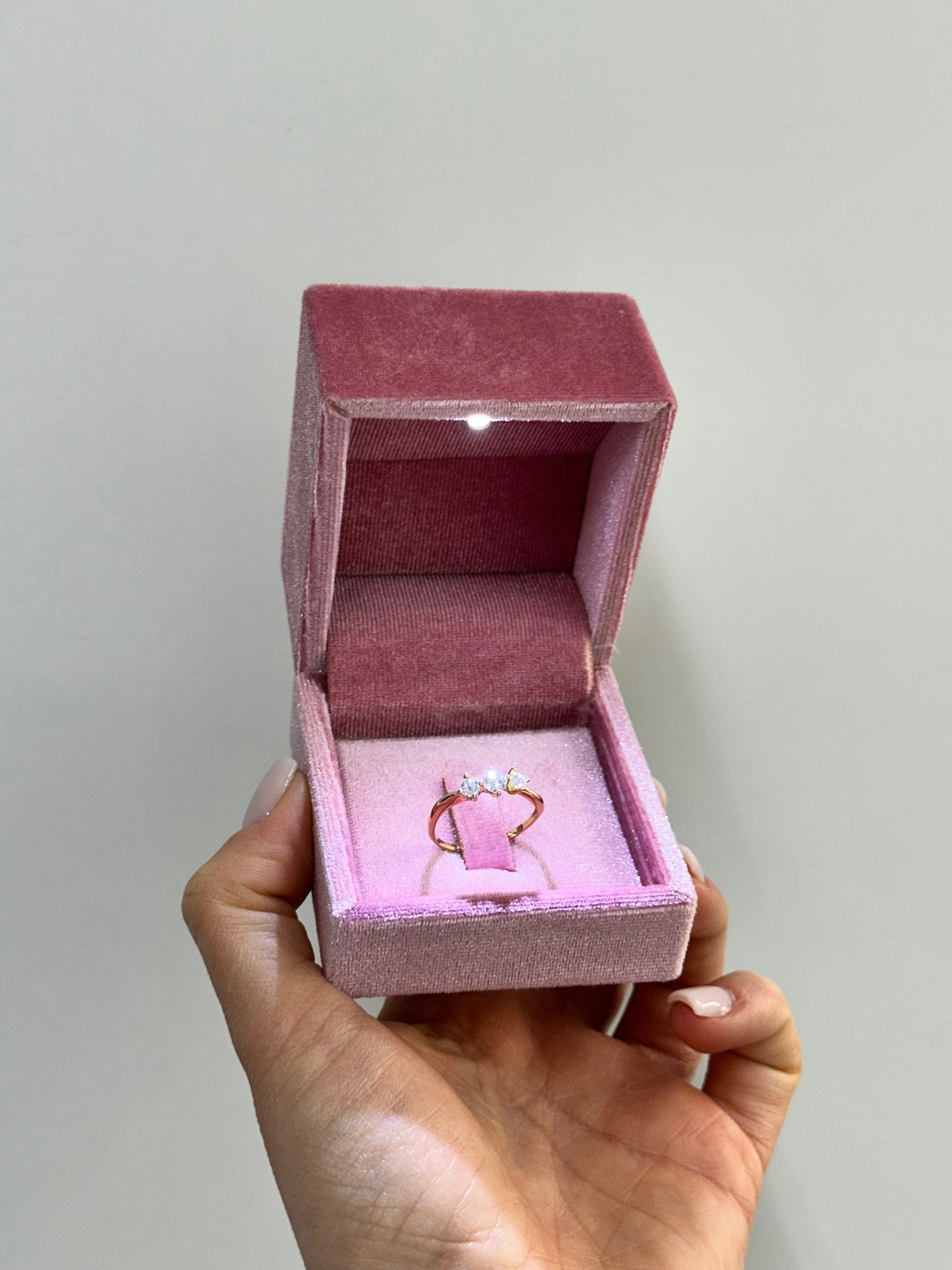 ANELLO TRILOGY CONTRARIÈ ORO 18KT