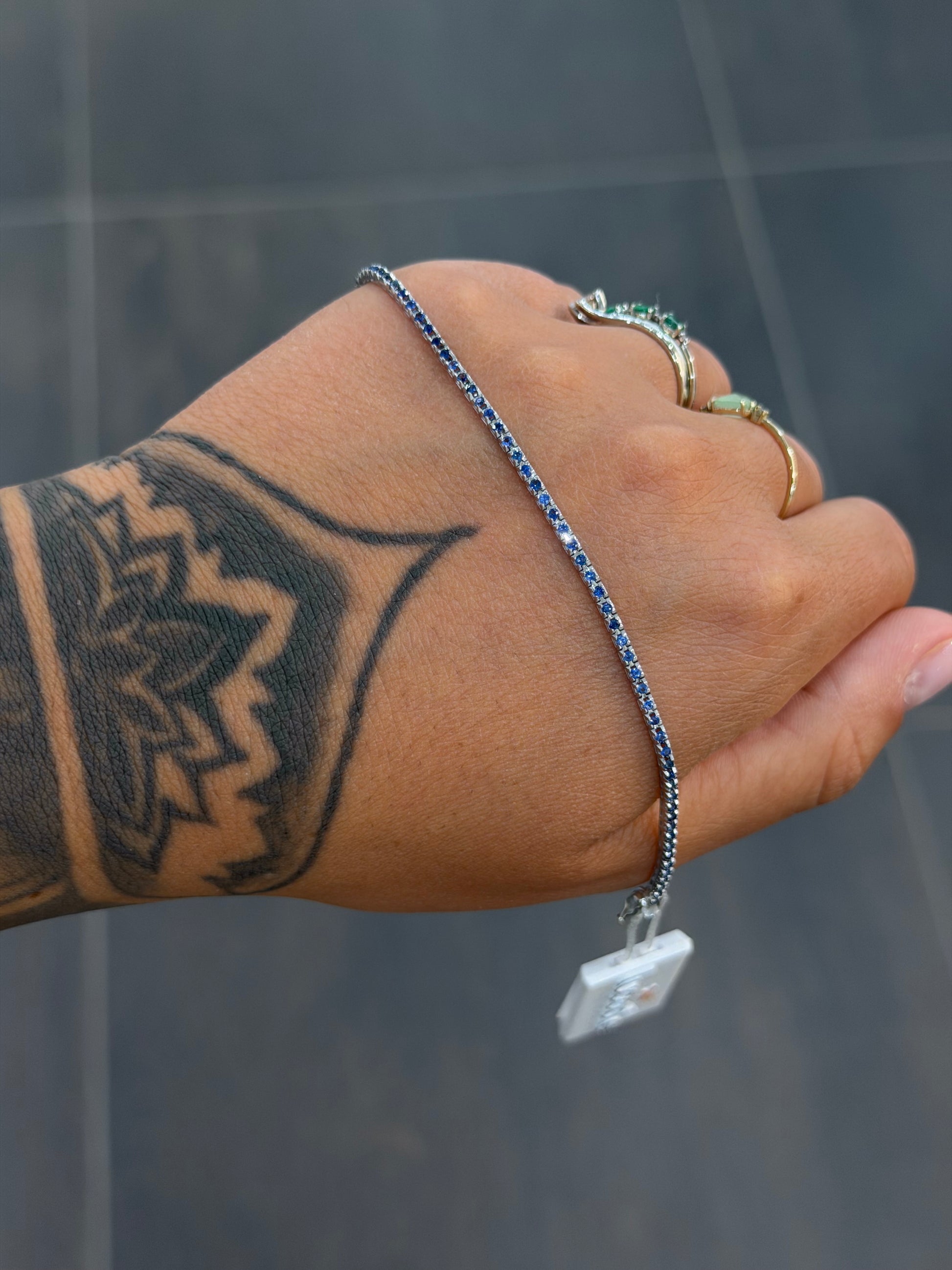 BRACCIALE ORO CON ZAFFIRI BLU
