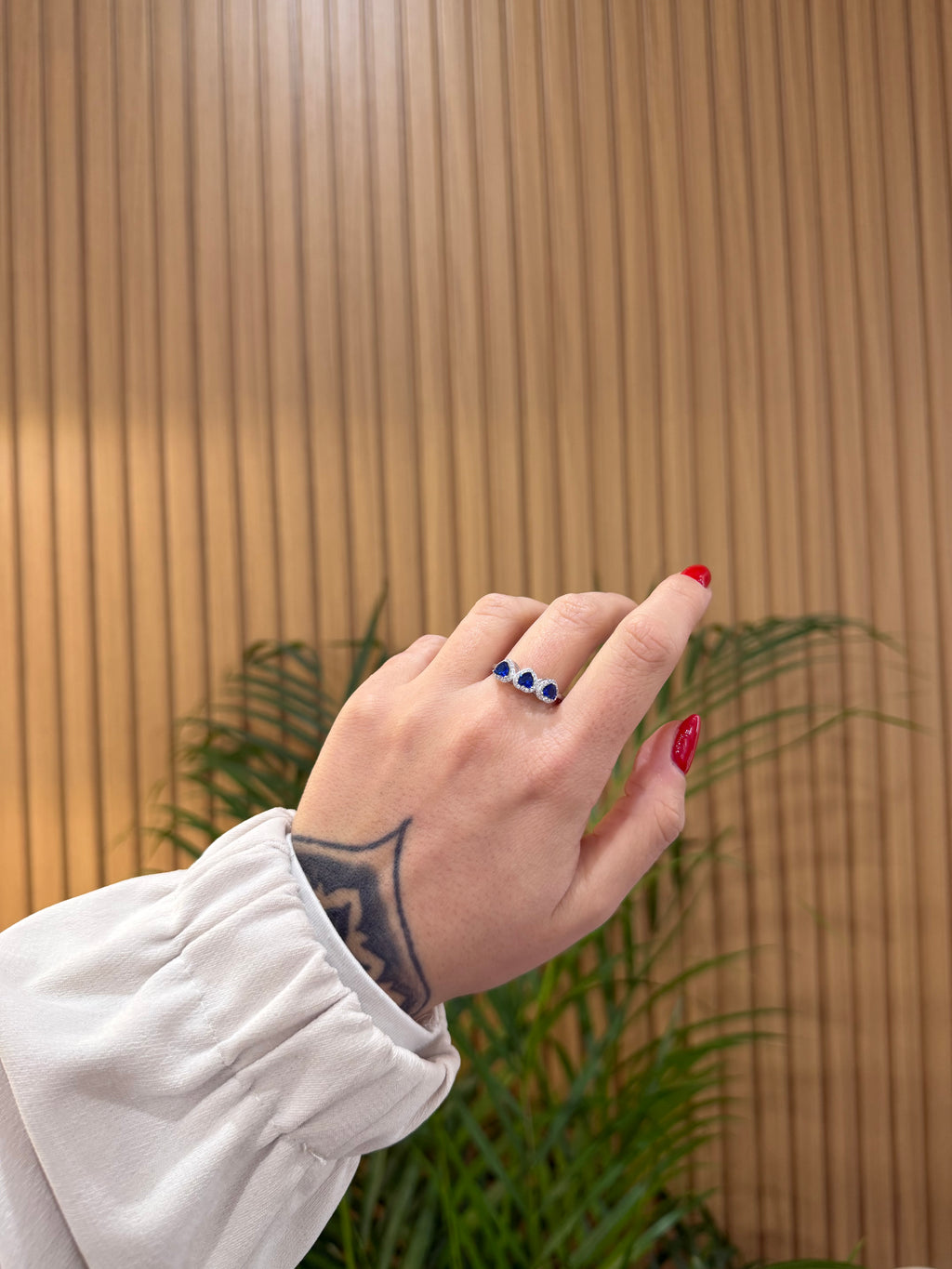 BOX TEDDY CON ANELLO 3 CUORI BLU ARGENTO 925