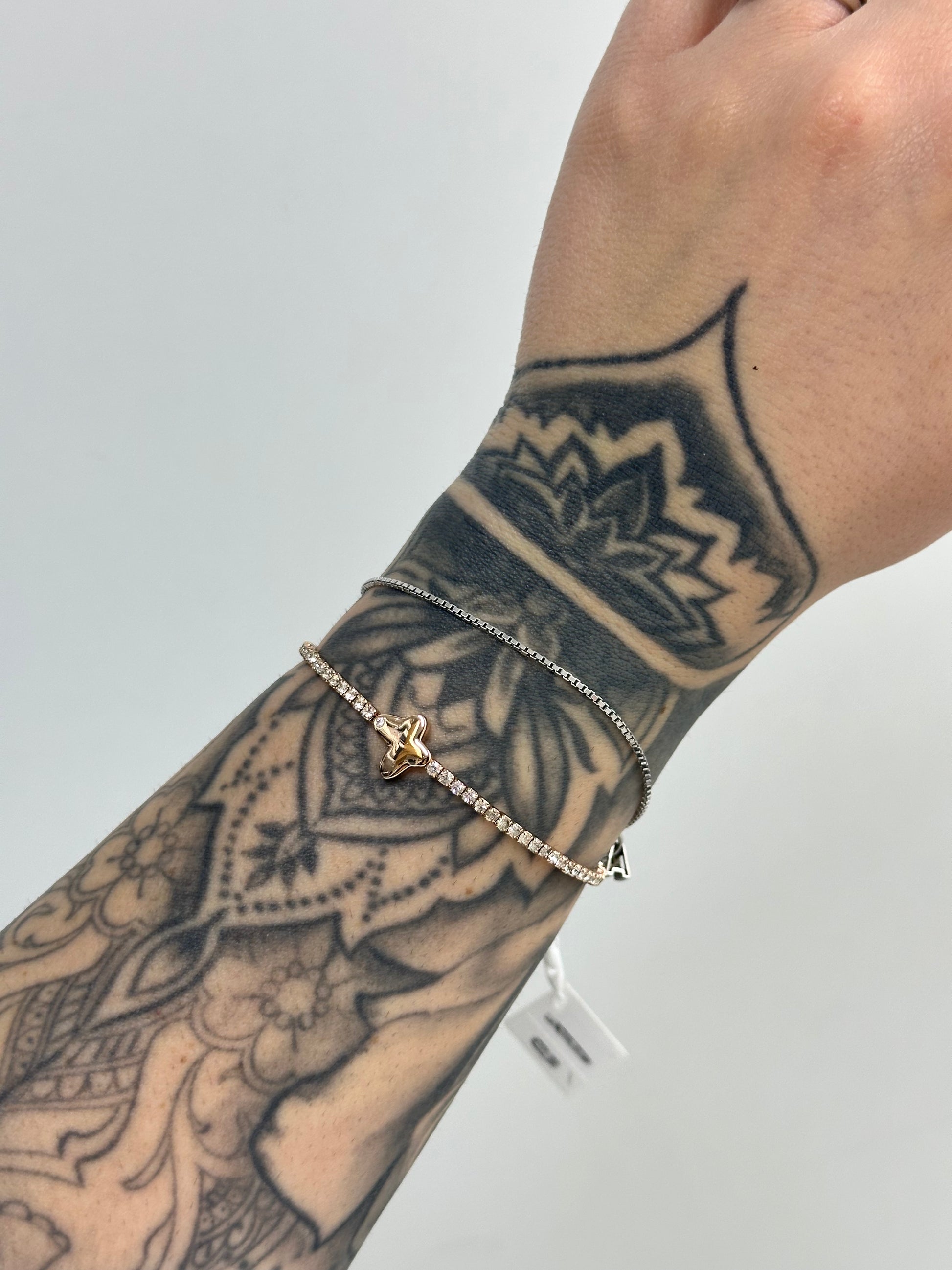 BRACCIALE TENNIS CON FARFALLA