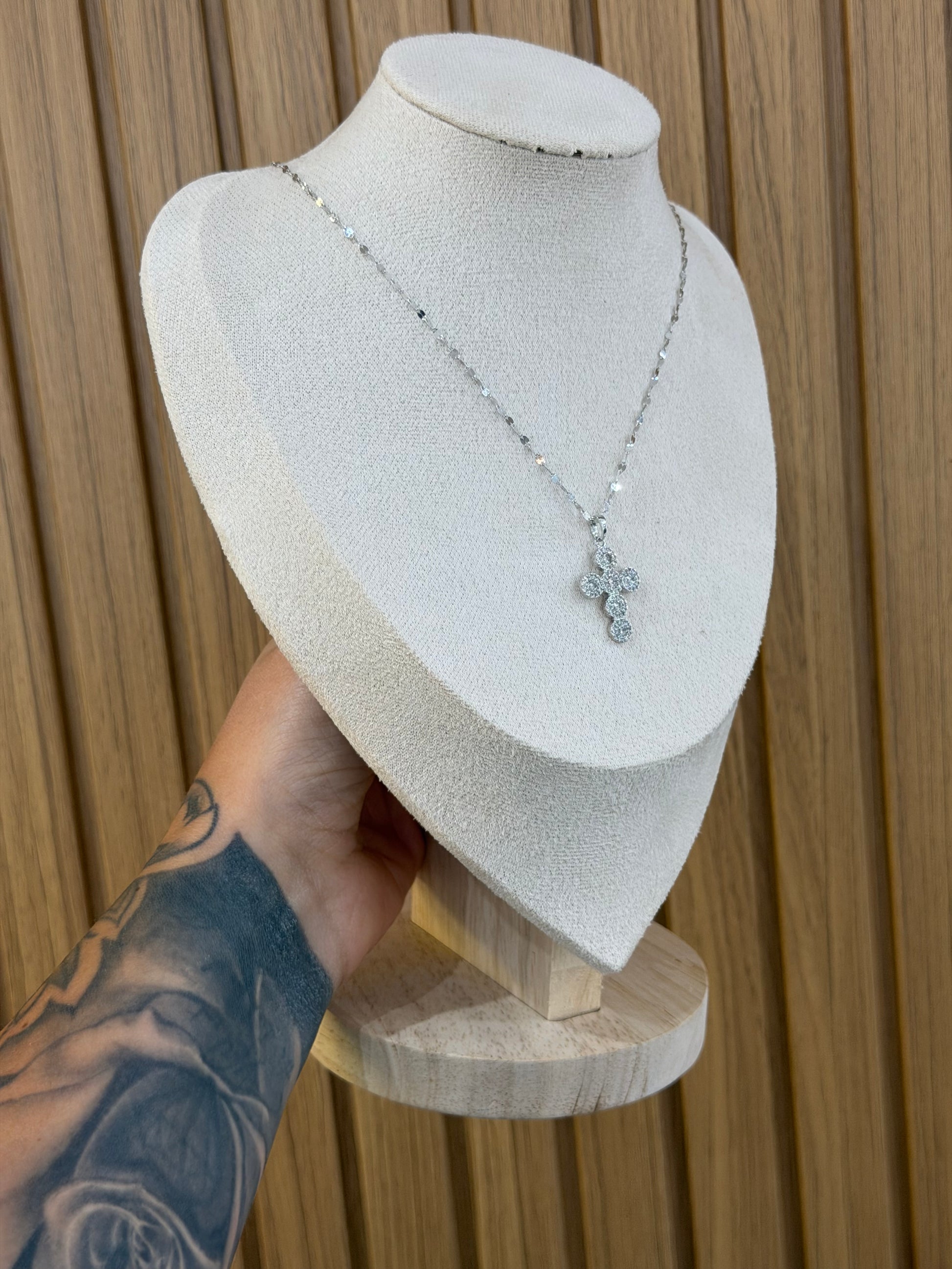 COLLANA ORO 18KT CROCE CON ZIRCONI