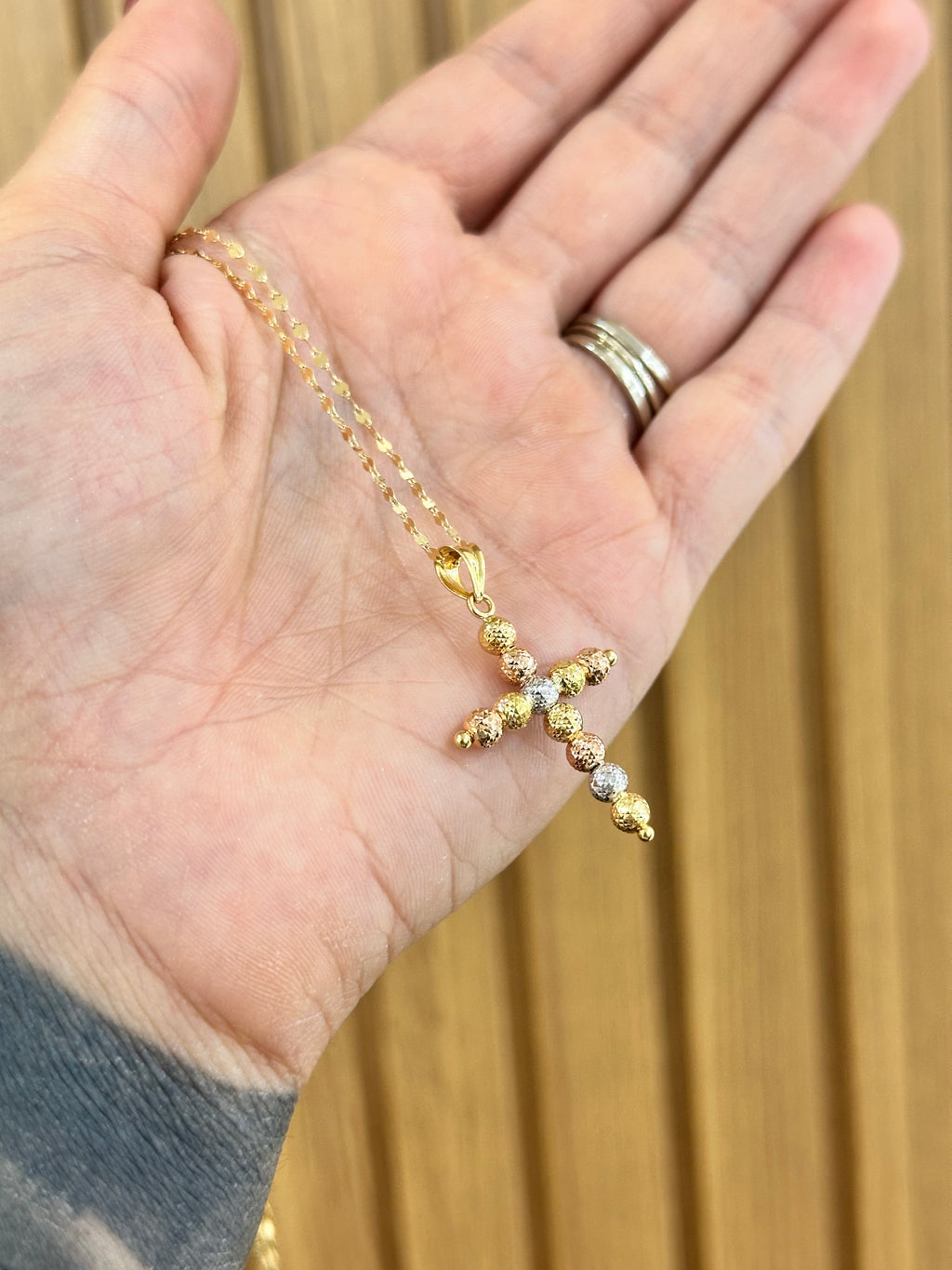 COLLANA SPECCHIATA CON CROCE MILLE LUCI ORO 18KT