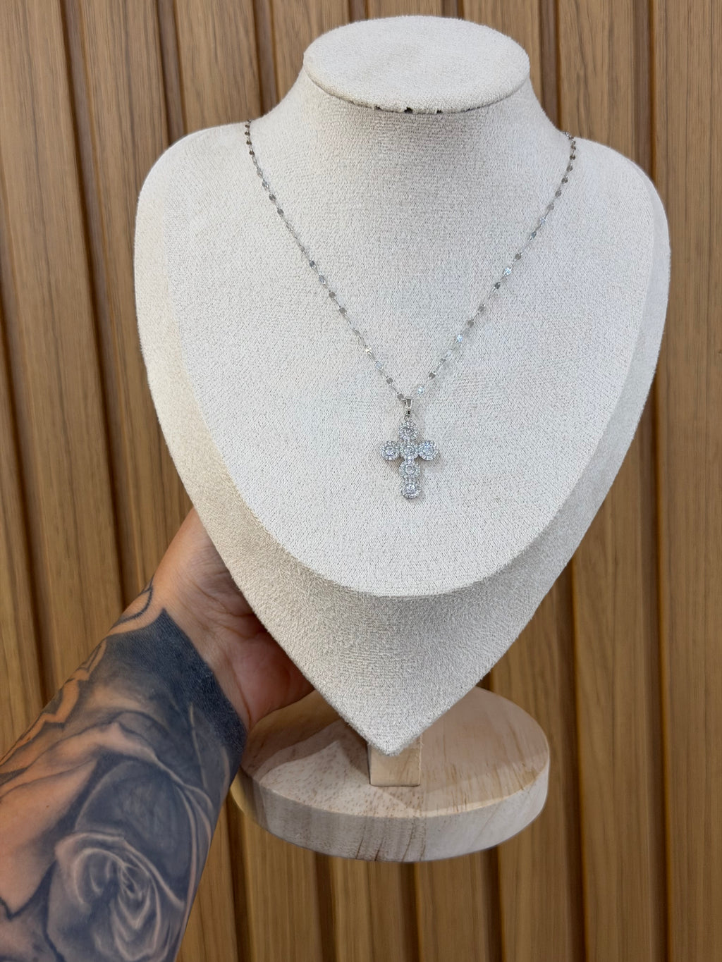 COLLANA ORO 18KT CROCE CON ZIRCONI