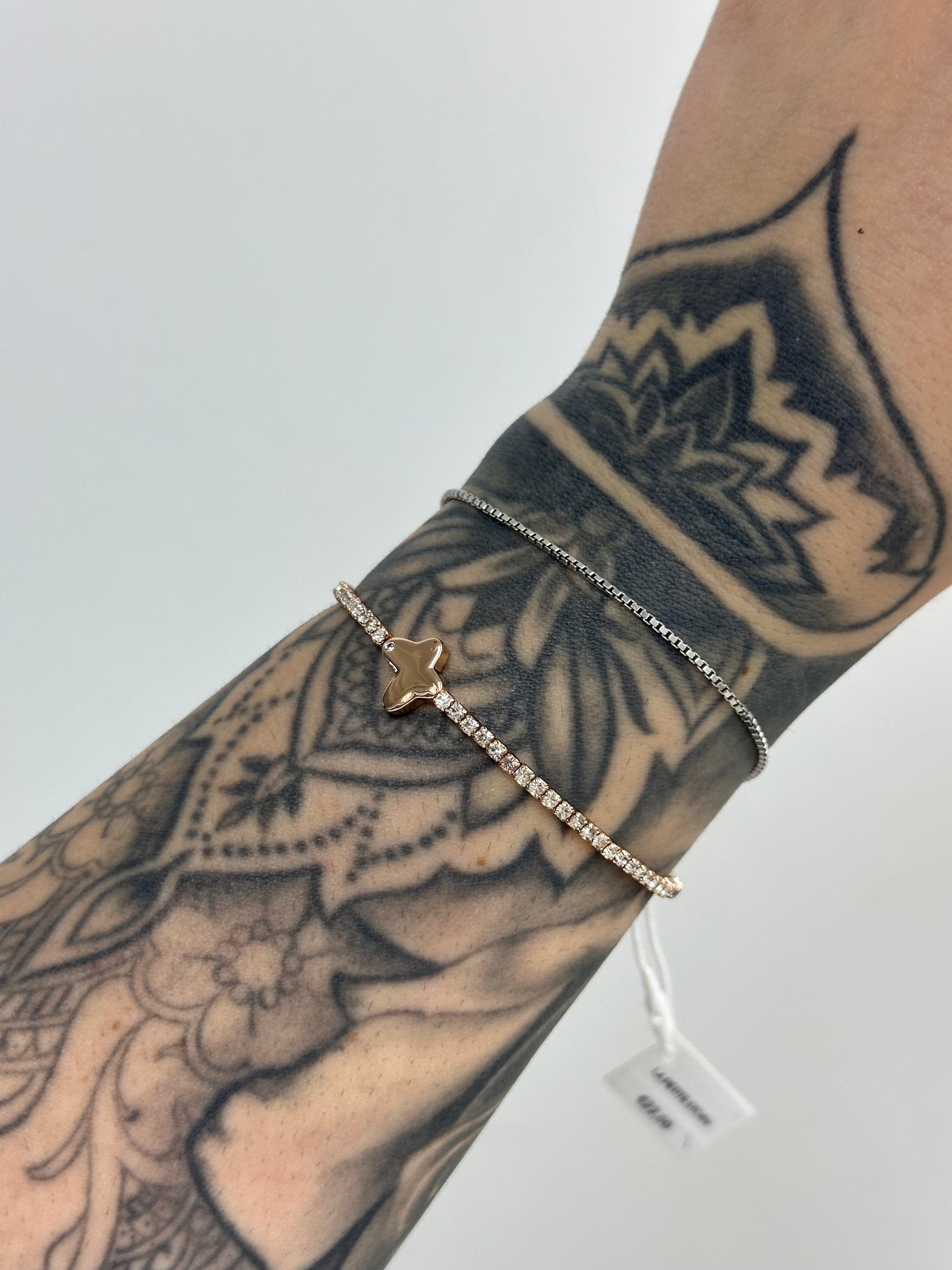 BRACCIALE TENNIS CON FARFALLA
