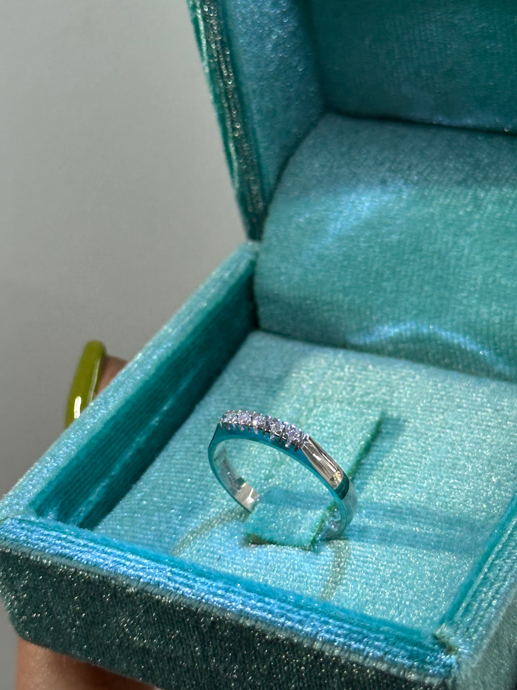 ANELLO ORO 18KT CON DIAMANTI