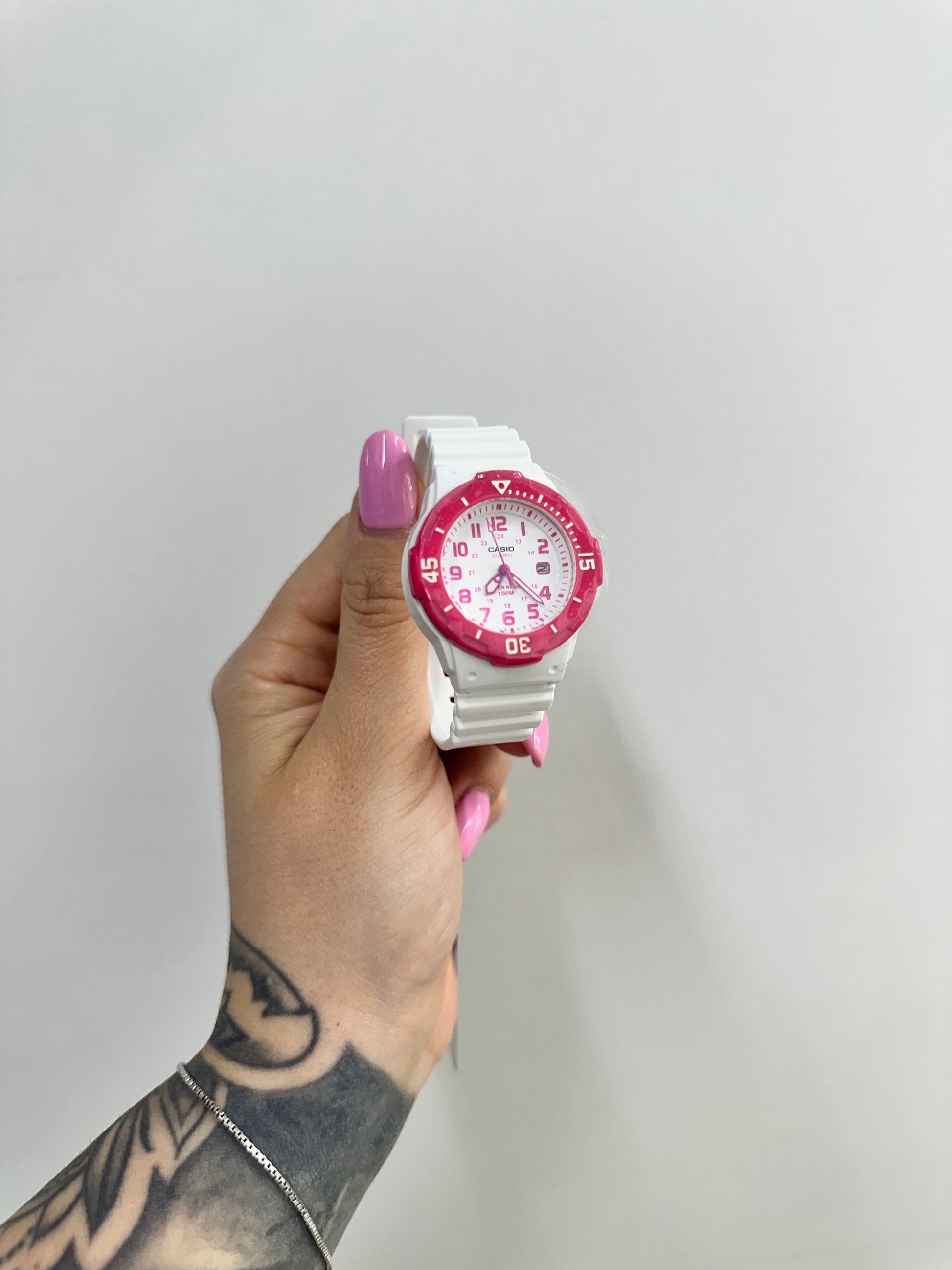 OROLOGIO CASIO BIANCO E FUCSIA
