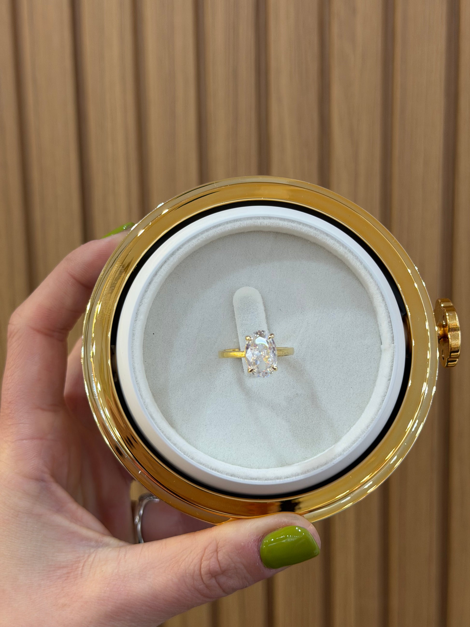 BOX PALLINA DI NATALE BIANCA CON ANELLO OVAL ARGENTO 925