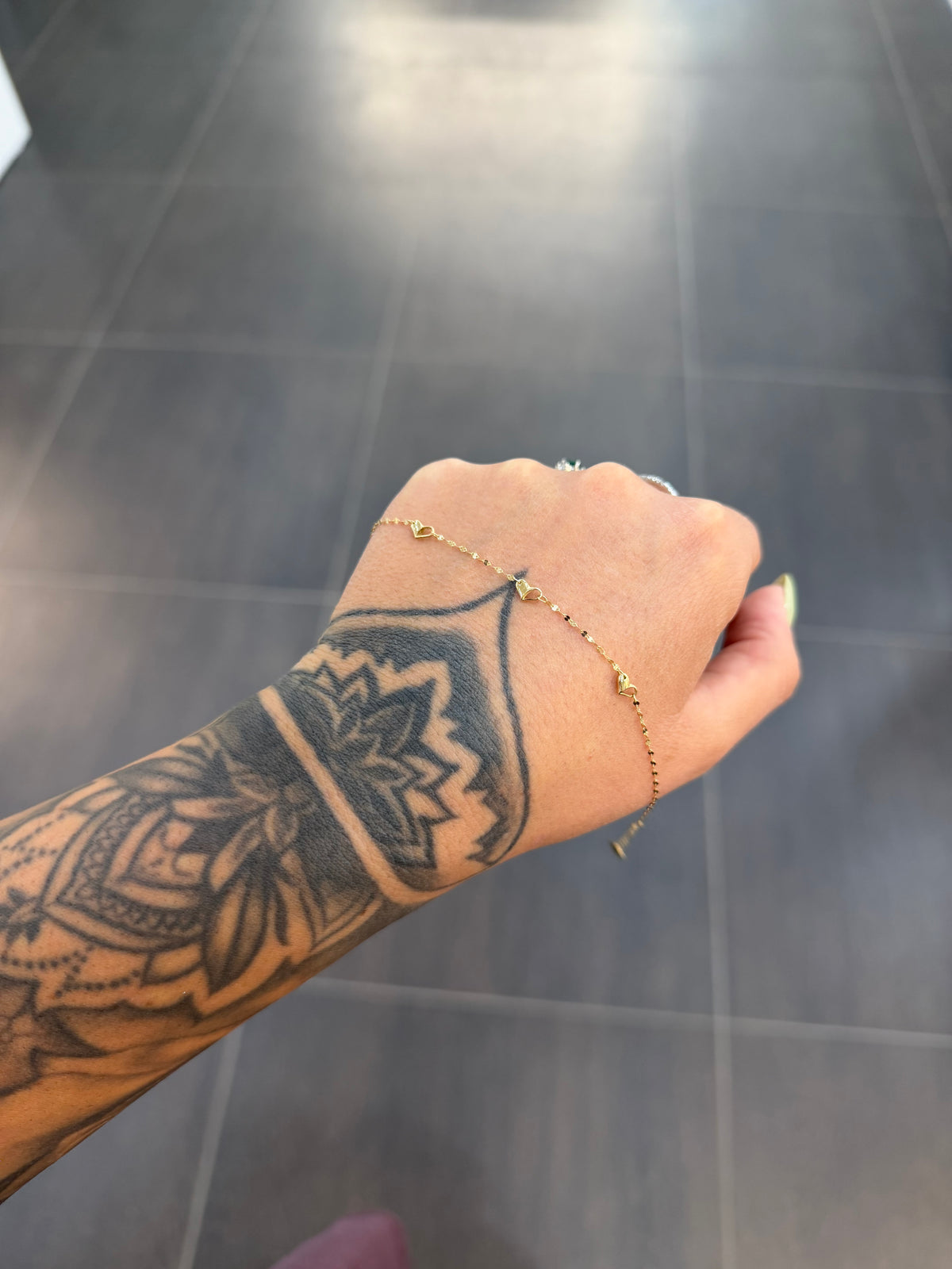 BRACCIALE ORO 18KT MINI CUORI
