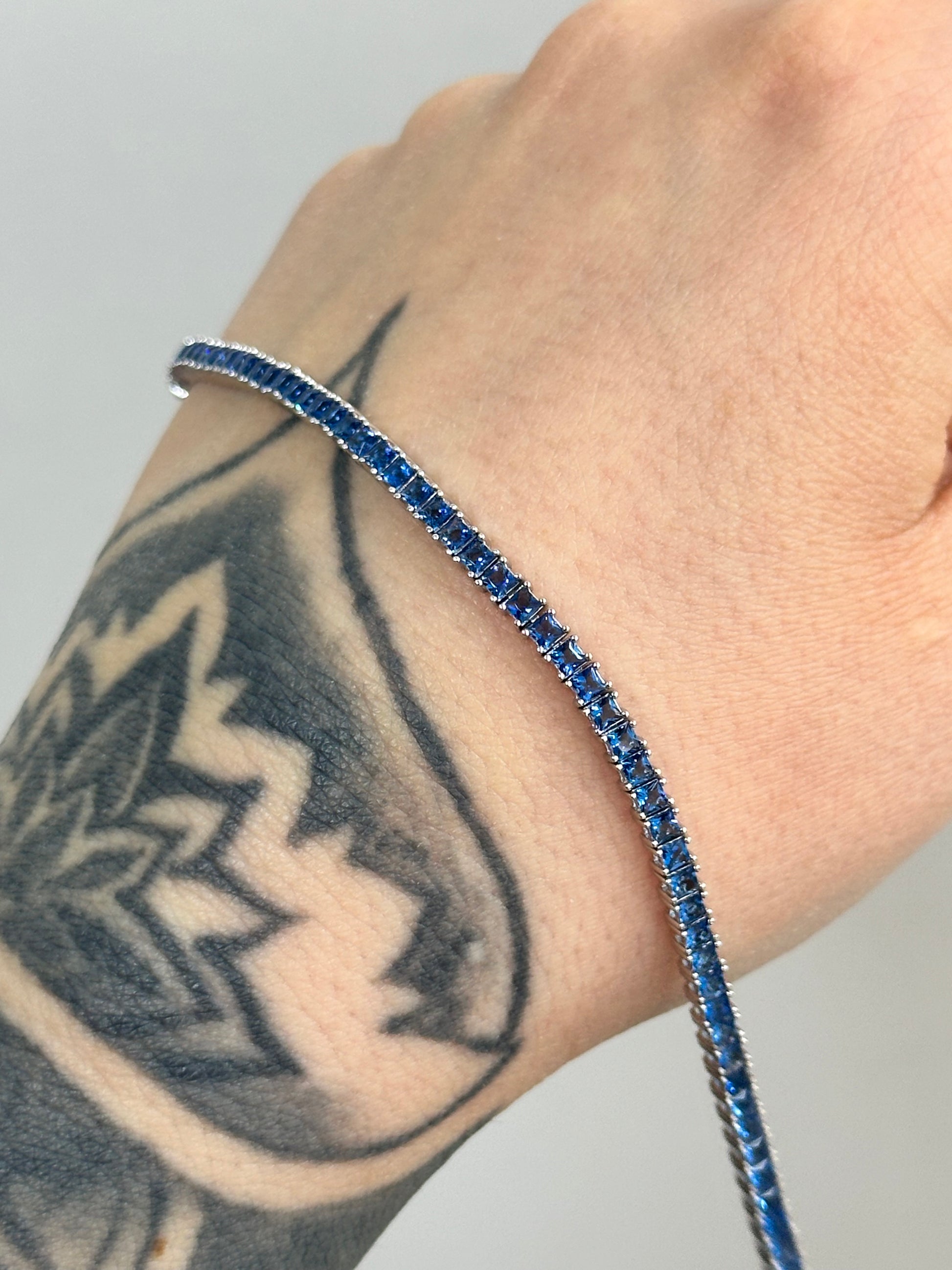 BRACCIALE TENNIS BLUE BAGUETTE ARGENTO