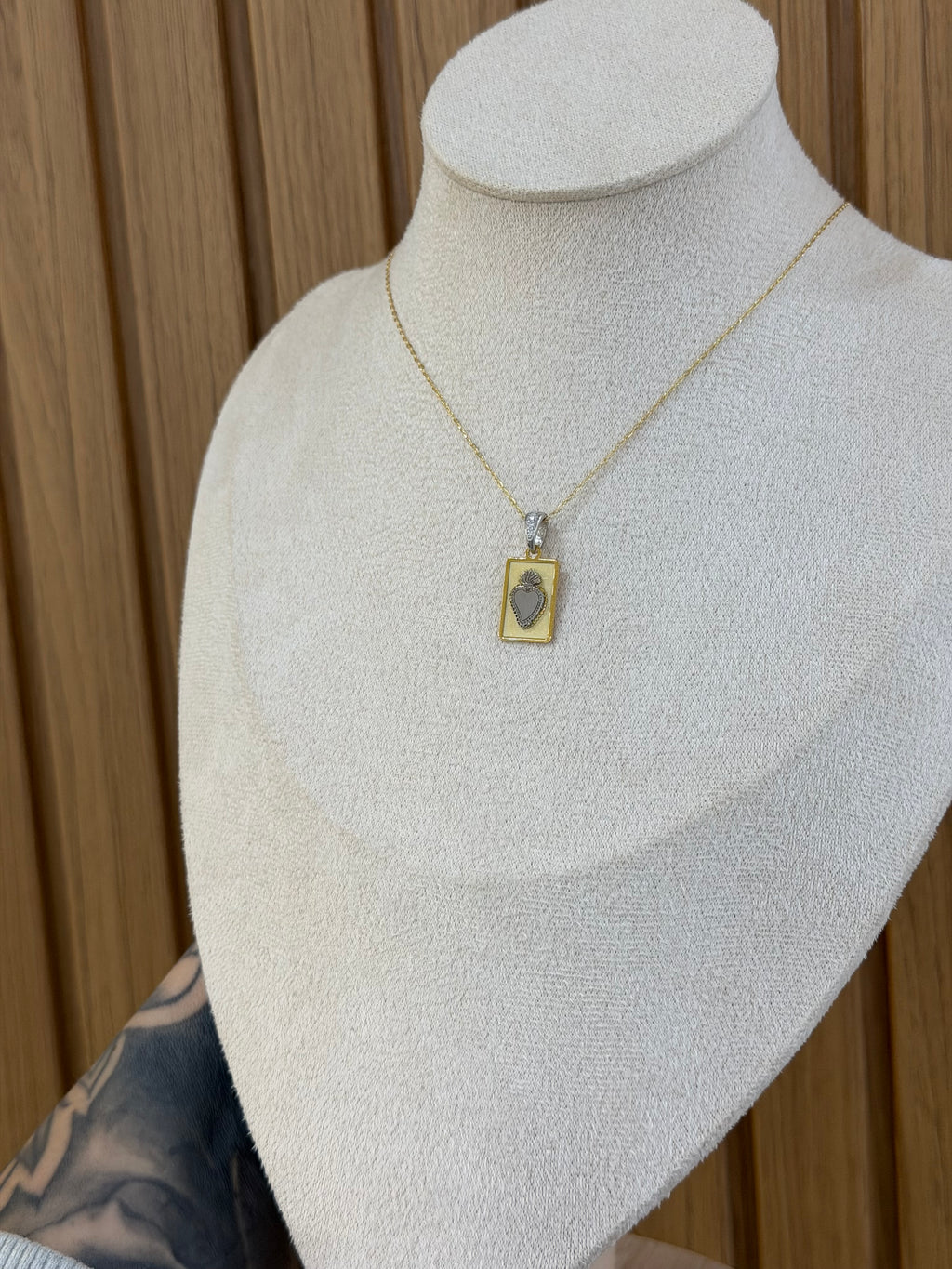 COLLANA MEDAGLIETTA CON CUORE SACRO ARGENTO 925