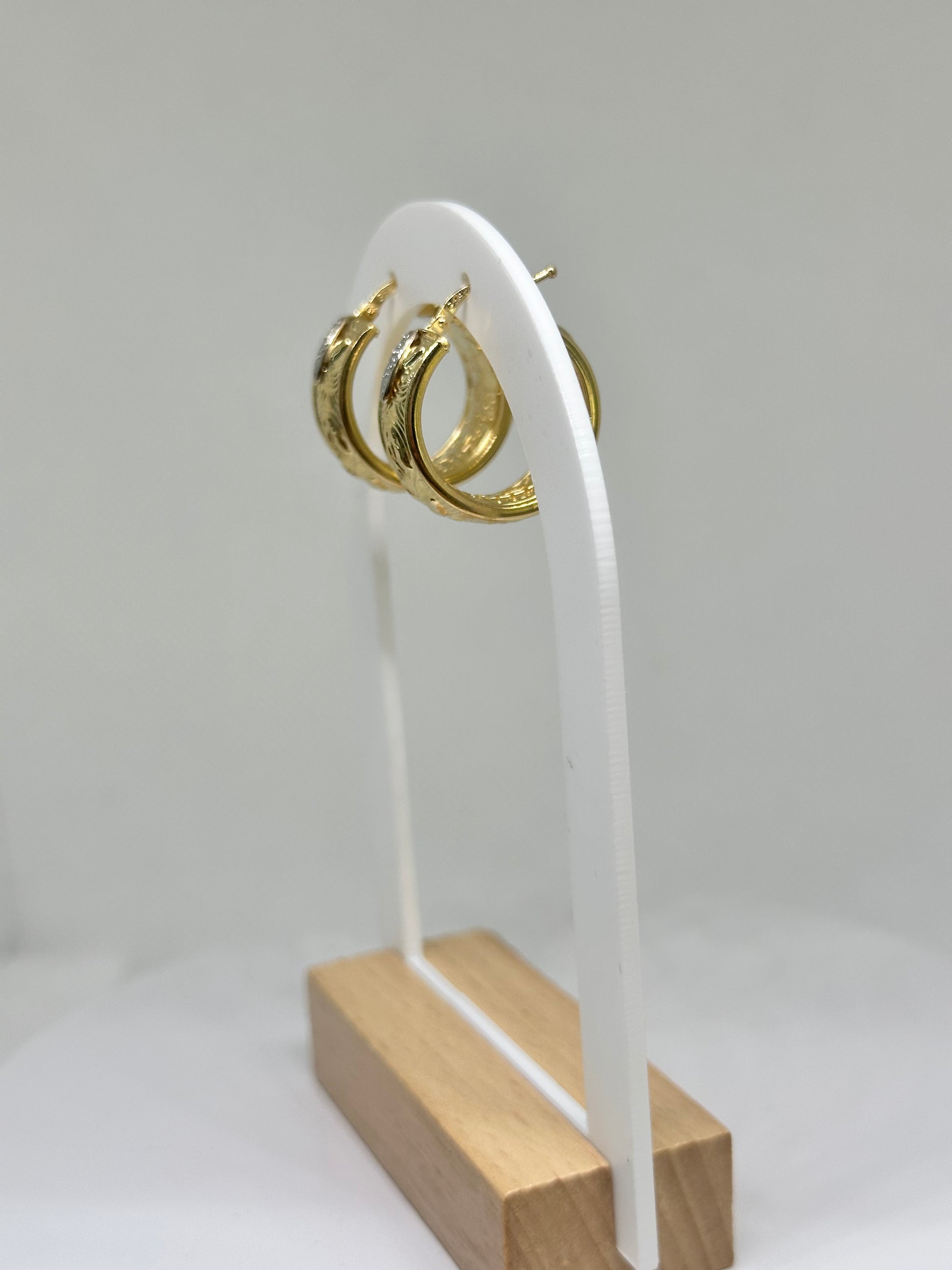 CERCHI IN ORO 18KT DIFFERENT