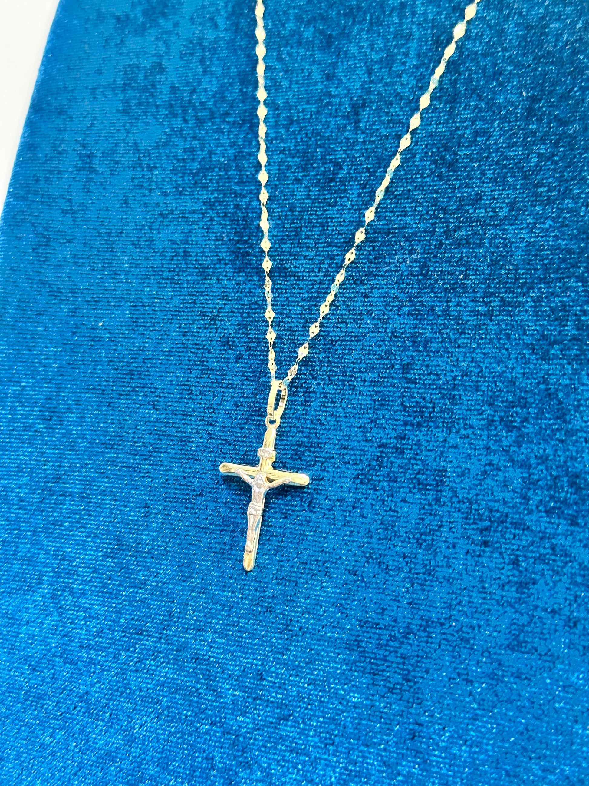 COLLANA CON CROCE ORO 18KT